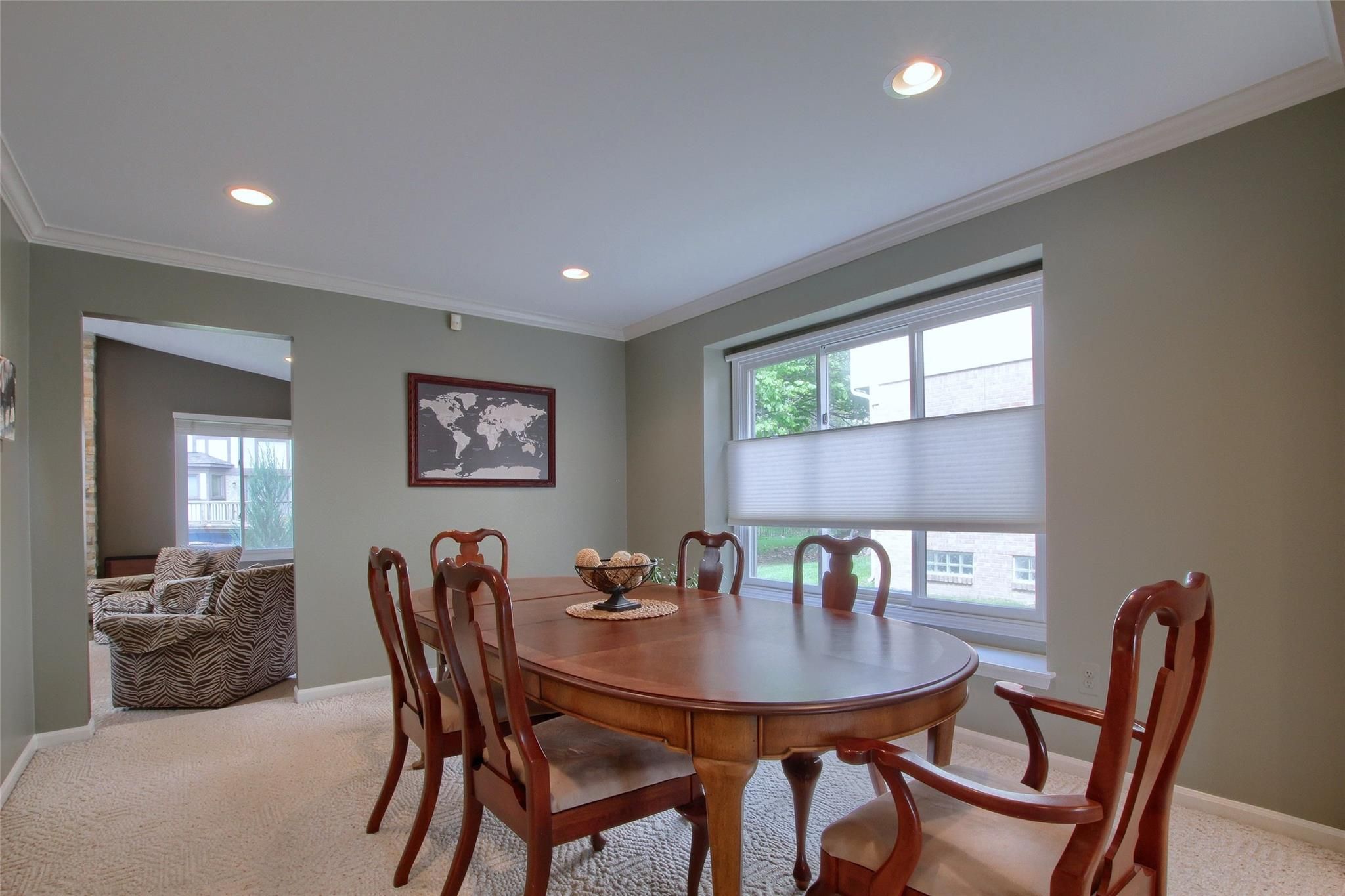 37650 GLENGROVE Drive