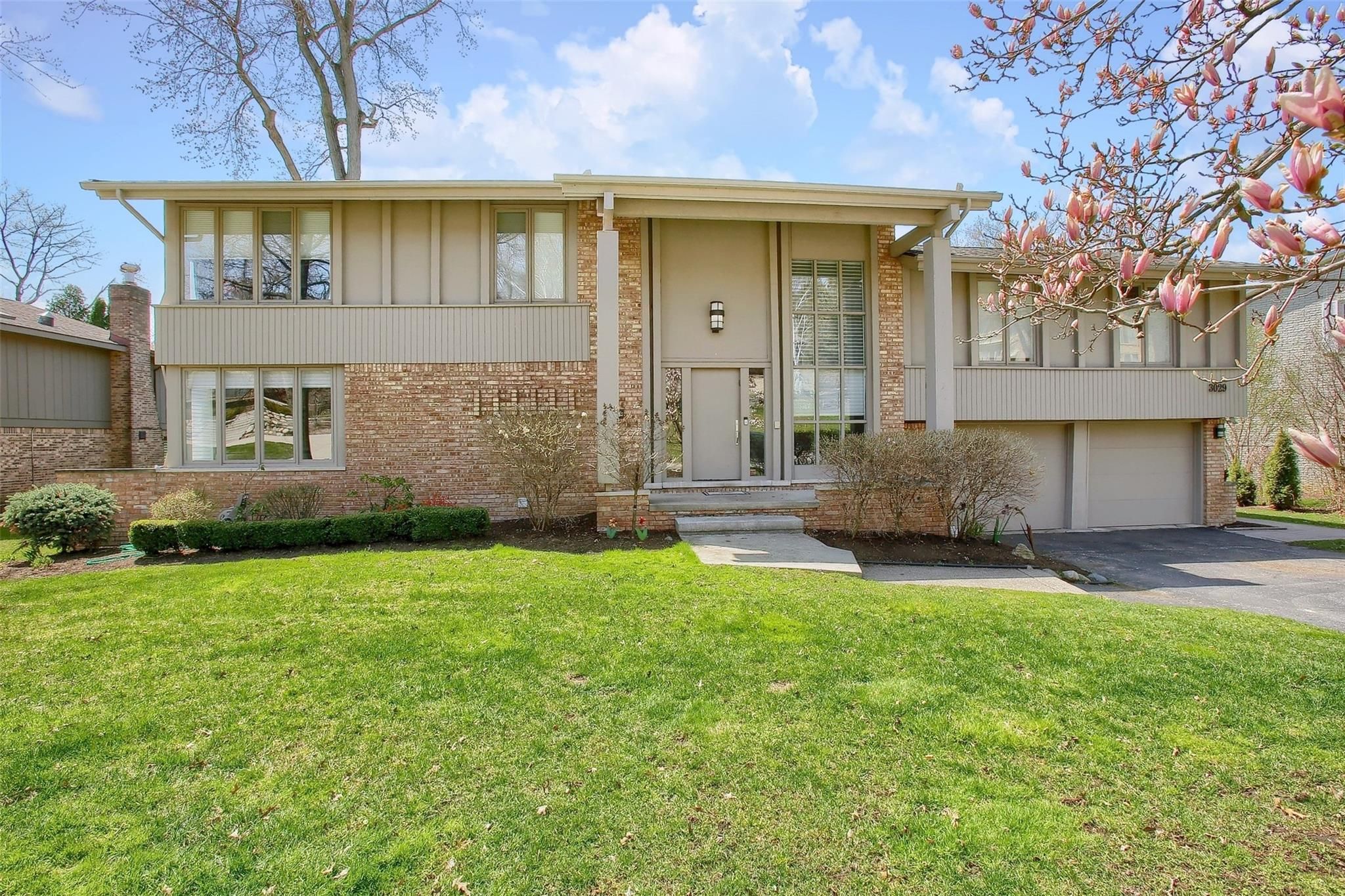 3029 BLOOMFIELD PARK Drive