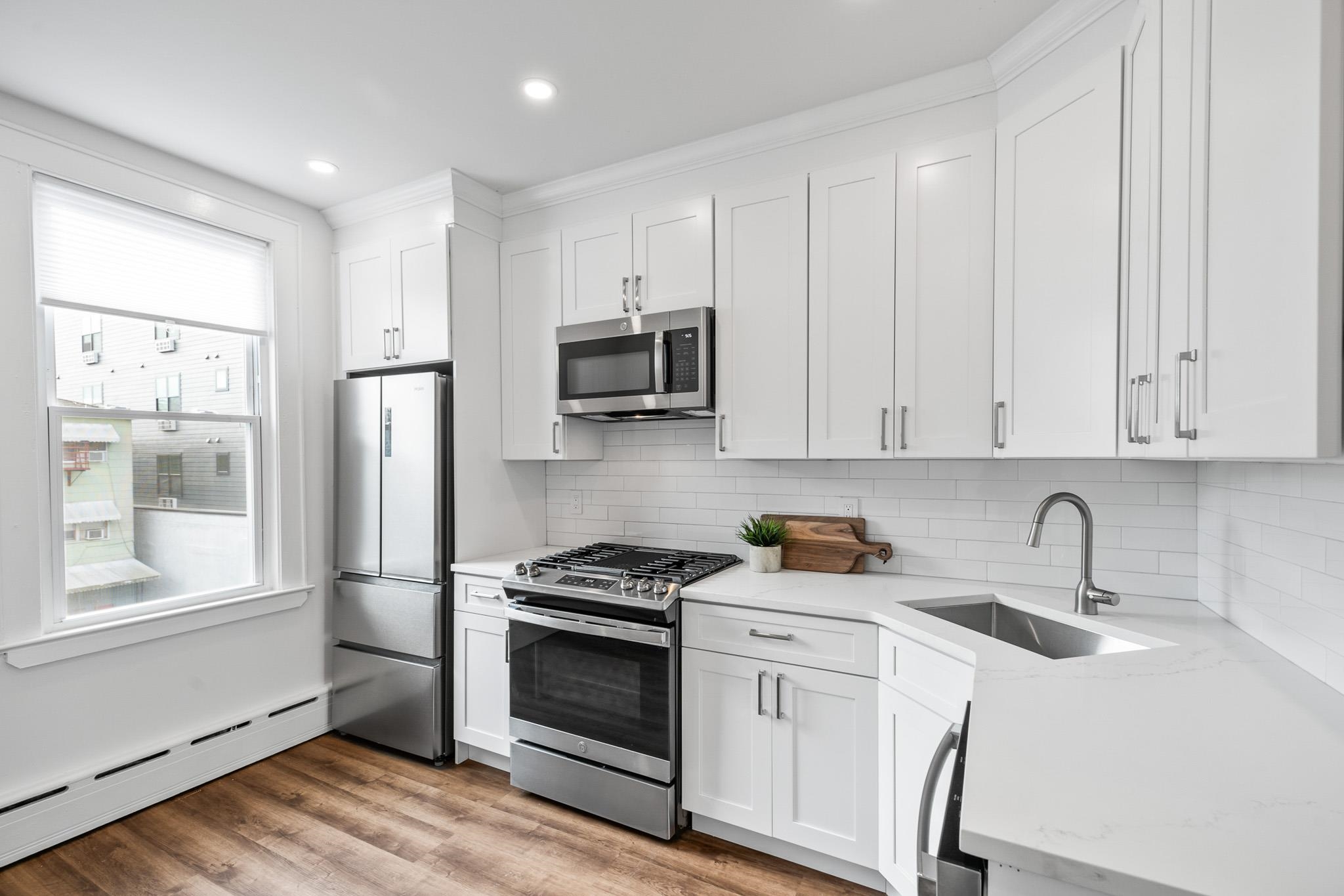 6116 TYLER PL Unit: 1