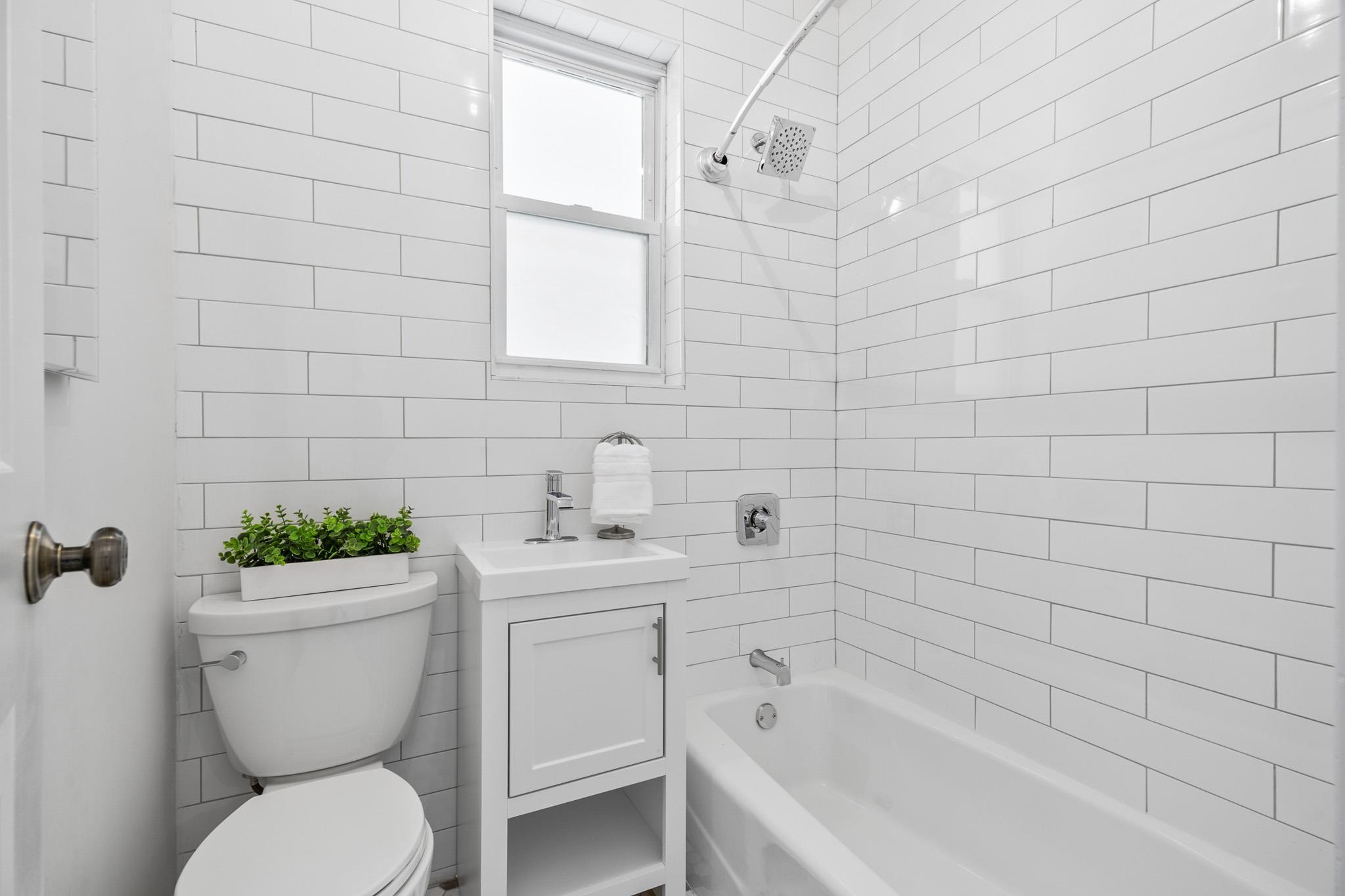 6116 TYLER PL Unit: 1