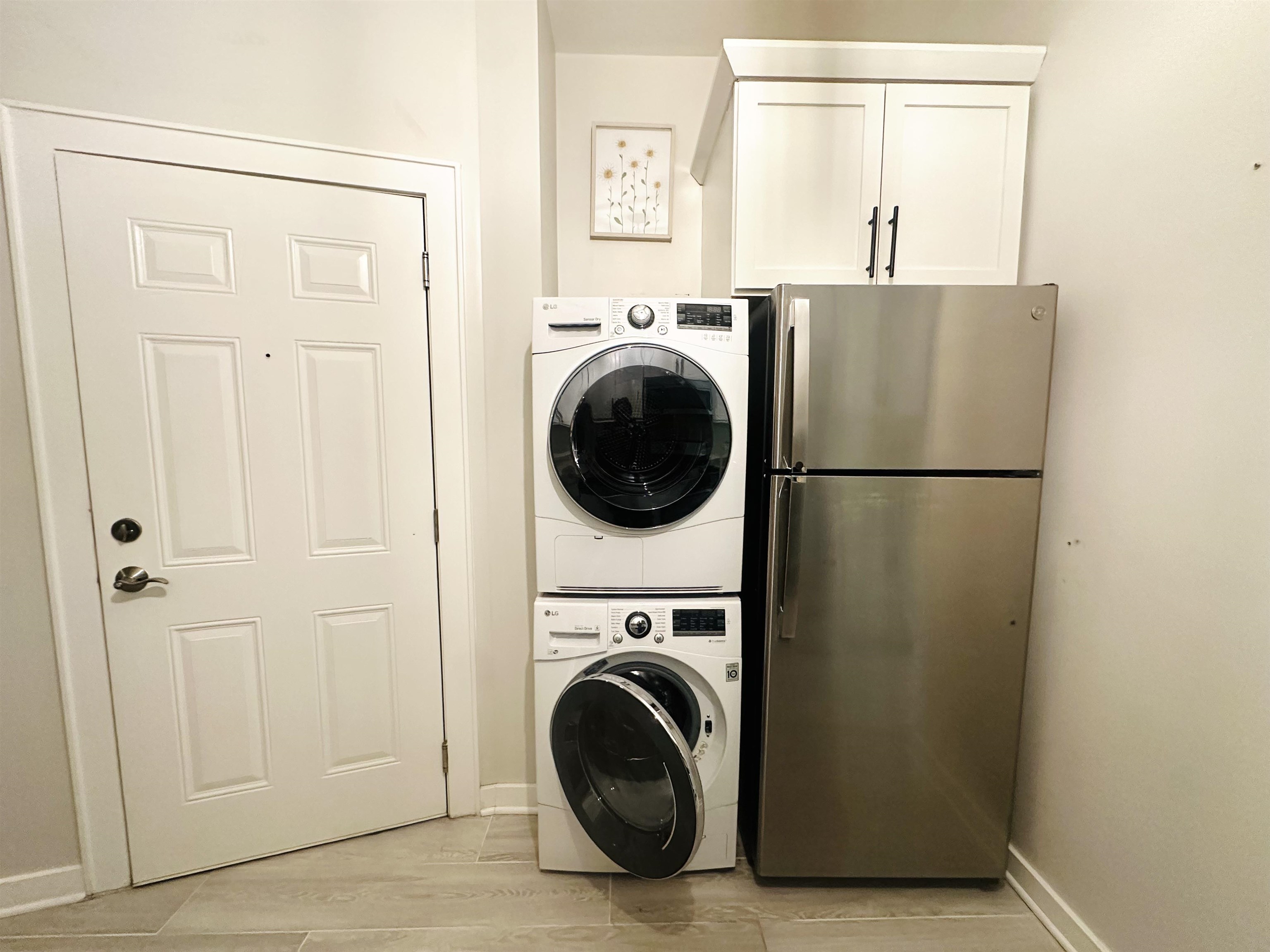 422 BLOOMFIELD ST Unit: 1R