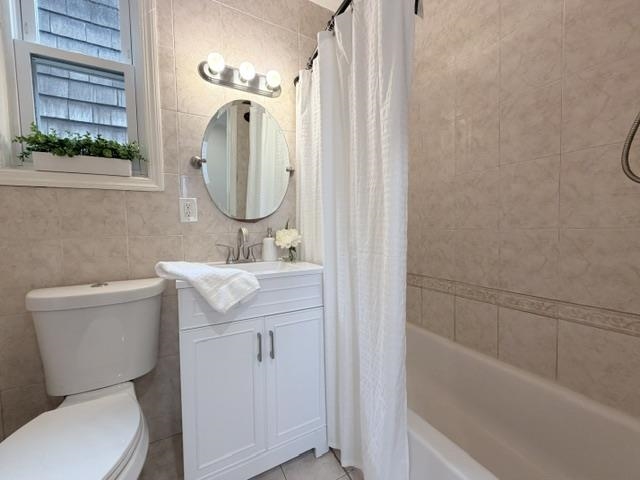 611 13TH ST Unit: 2