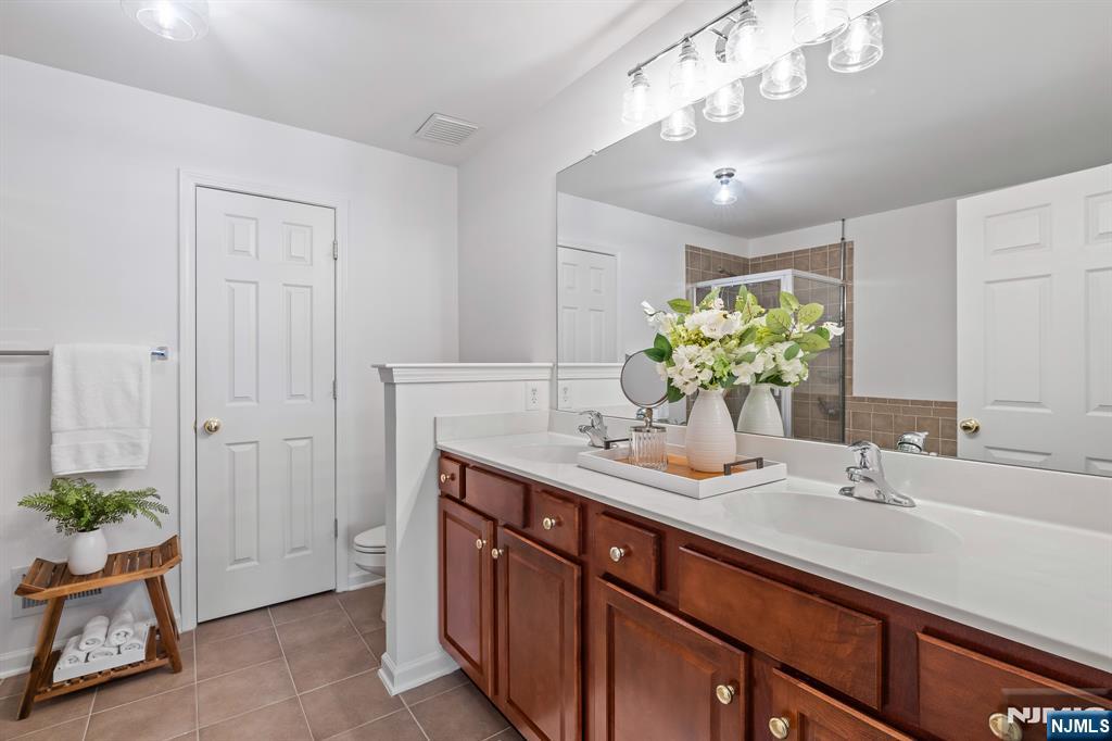 26 Birchwood Lane