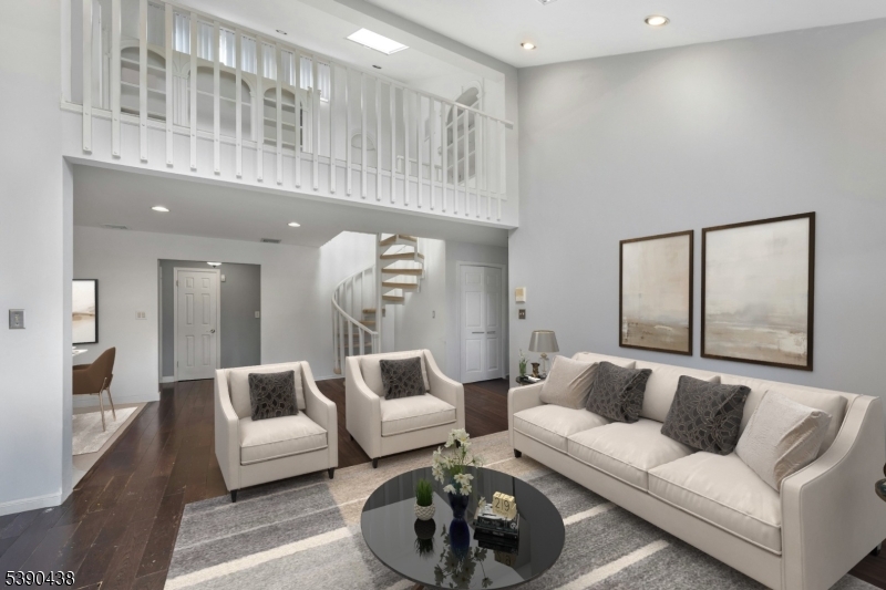 1 Domessina Lane F-8