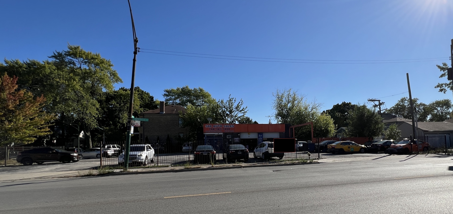 4301 W Montrose Avenue