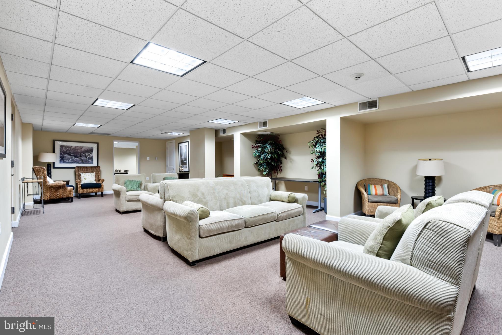 2725 39th St NW #509