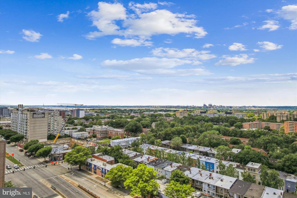 1211 VAN ST SE #602