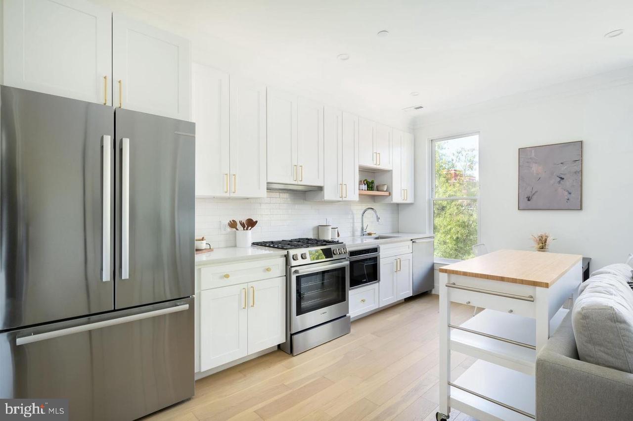 1317 11TH STREET NW 8