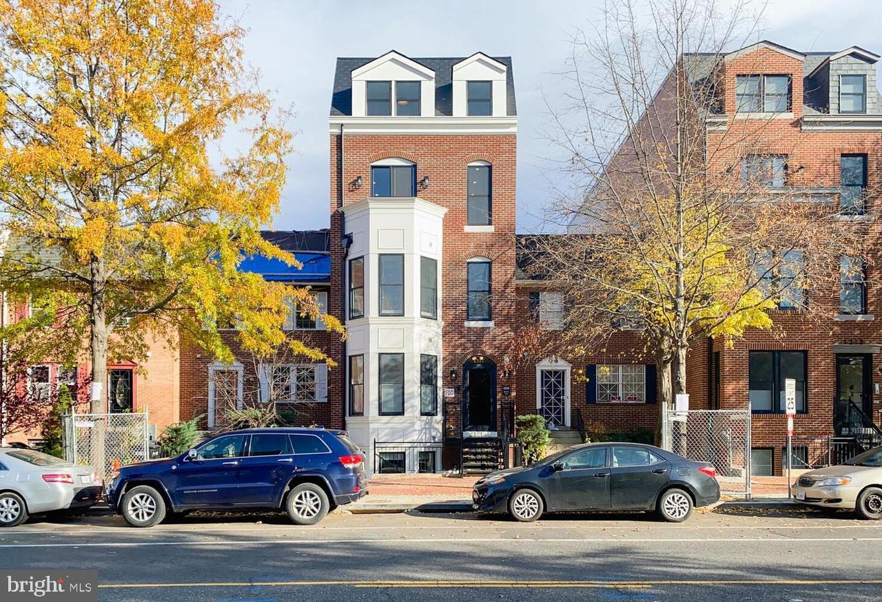 1317 11TH STREET NW 8