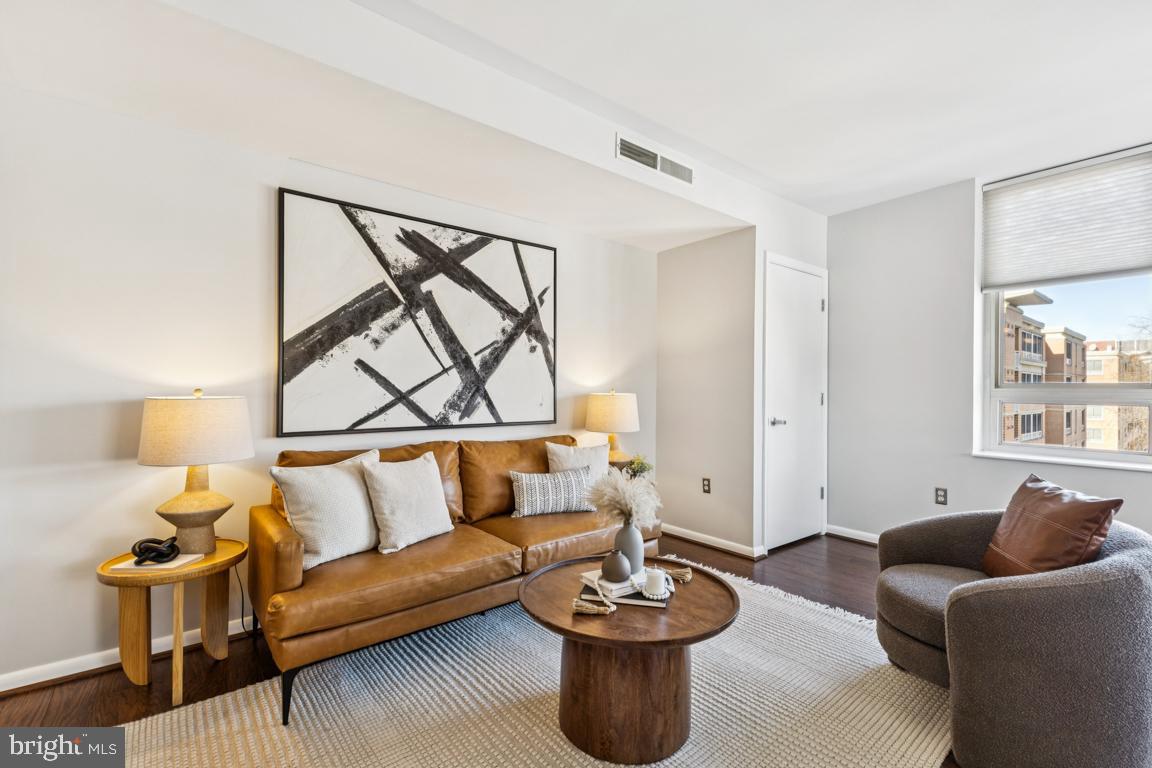 355 I STREET SW 501