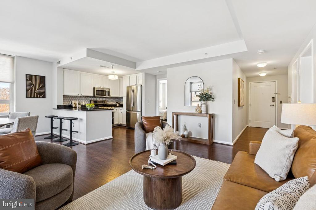 355 I STREET SW 501