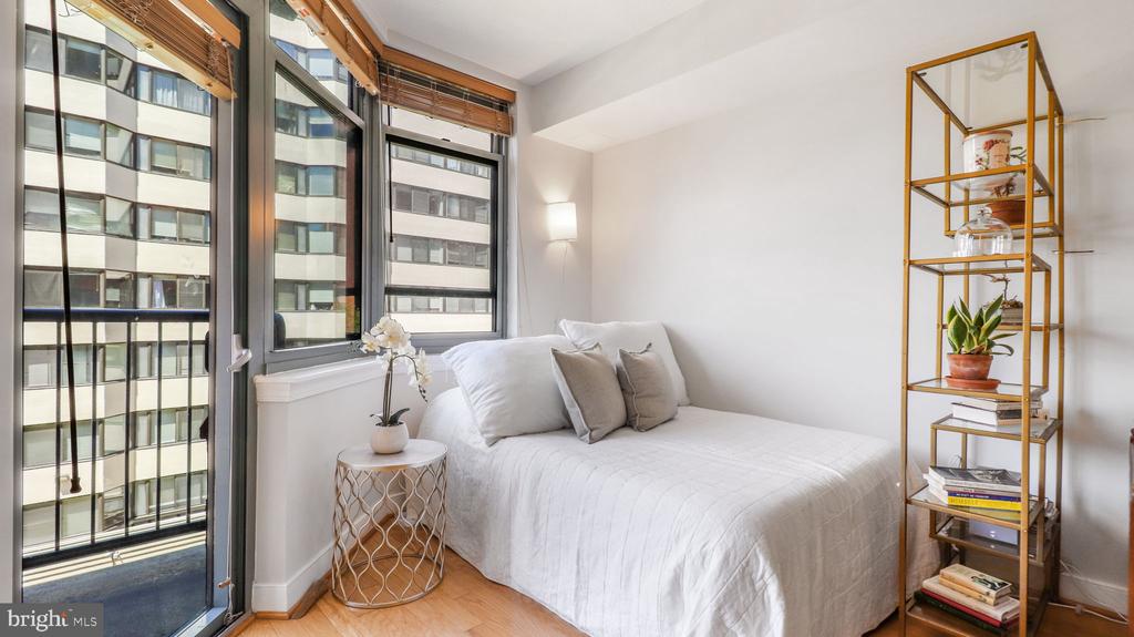 1117 10TH STREET NW Unit: 505