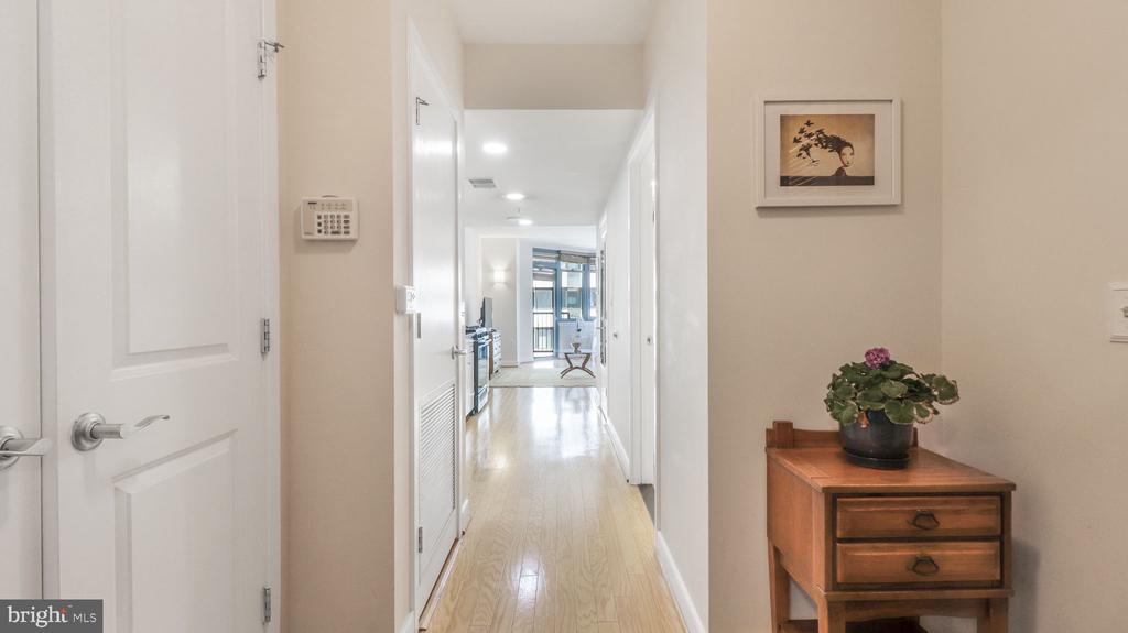 1117 10TH STREET NW Unit: 505
