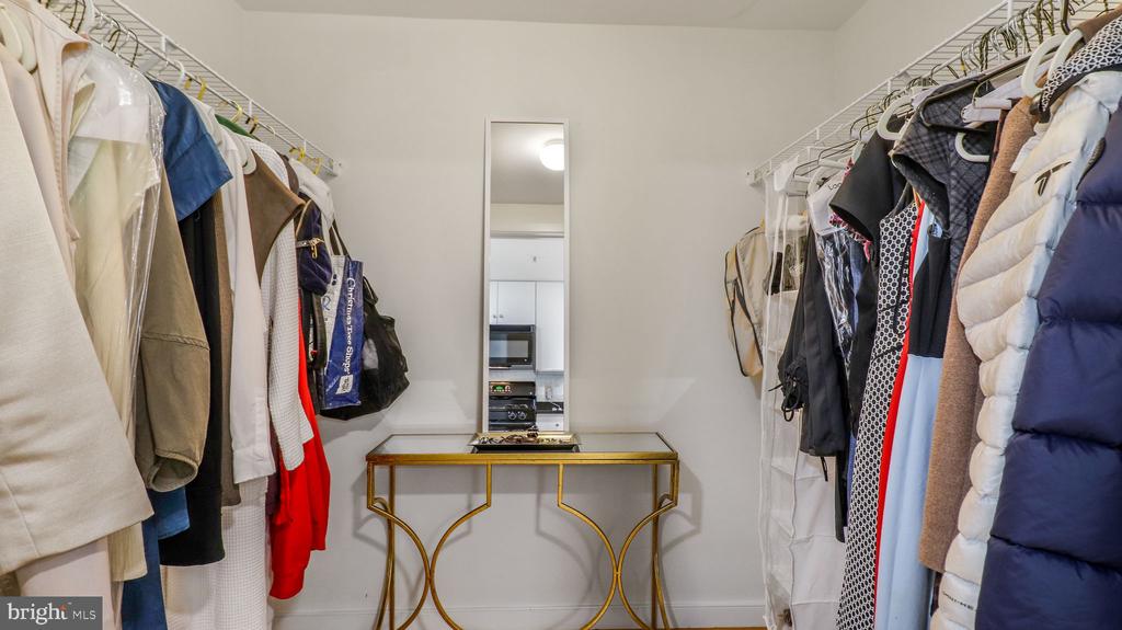 1117 10TH STREET NW Unit: 505
