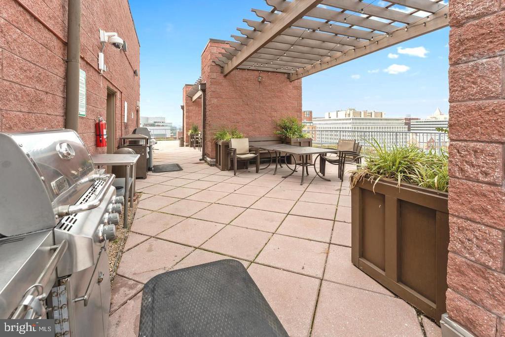1117 10TH STREET NW Unit: 505