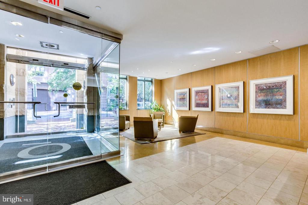 1117 10TH STREET NW Unit: 505