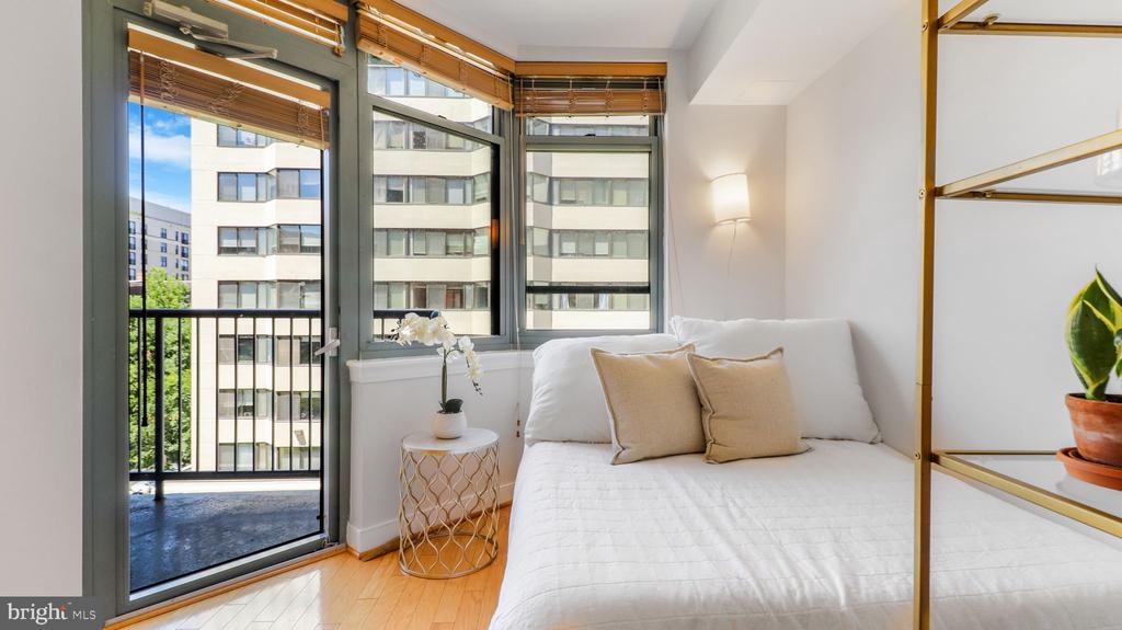 1117 10TH STREET NW Unit: 505