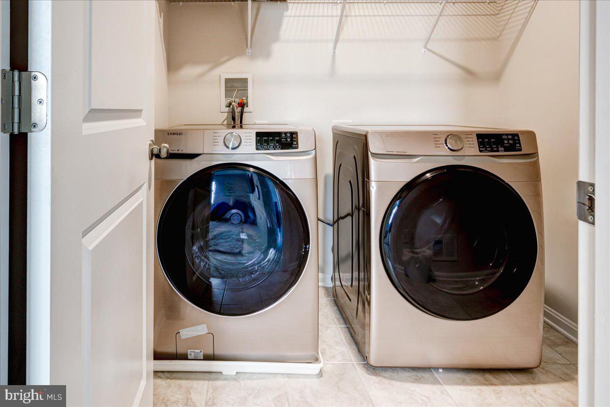 2768 Golden Aster Pl