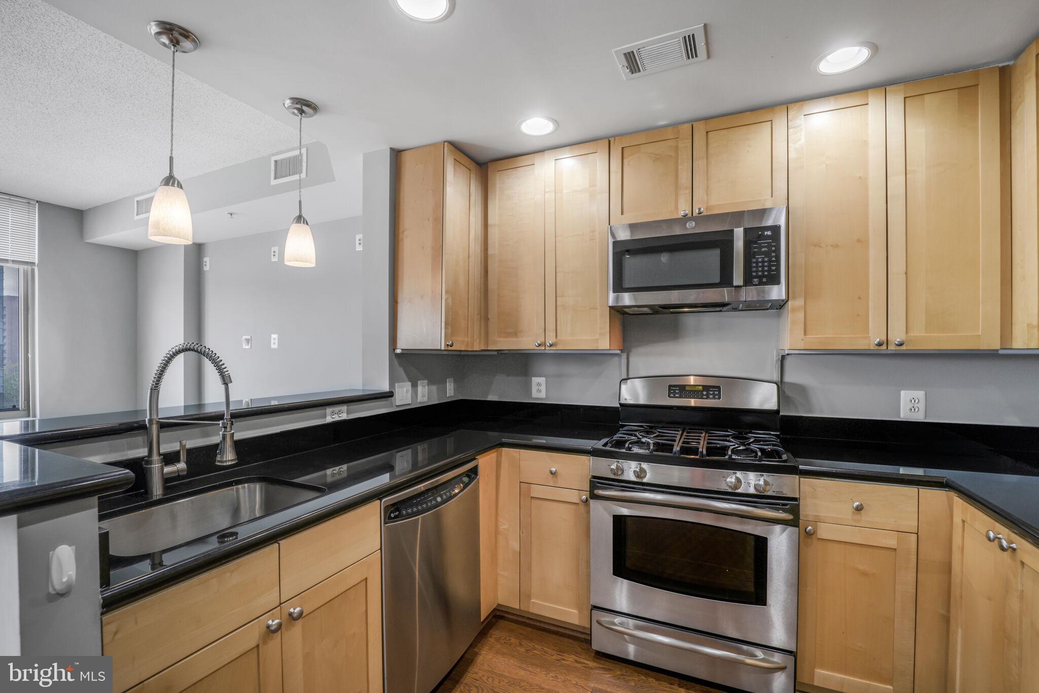 3600 S GLEBE ROAD 613W