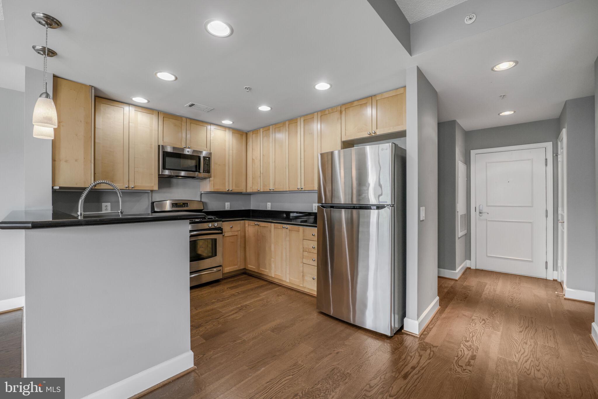 3600 S GLEBE ROAD 613W