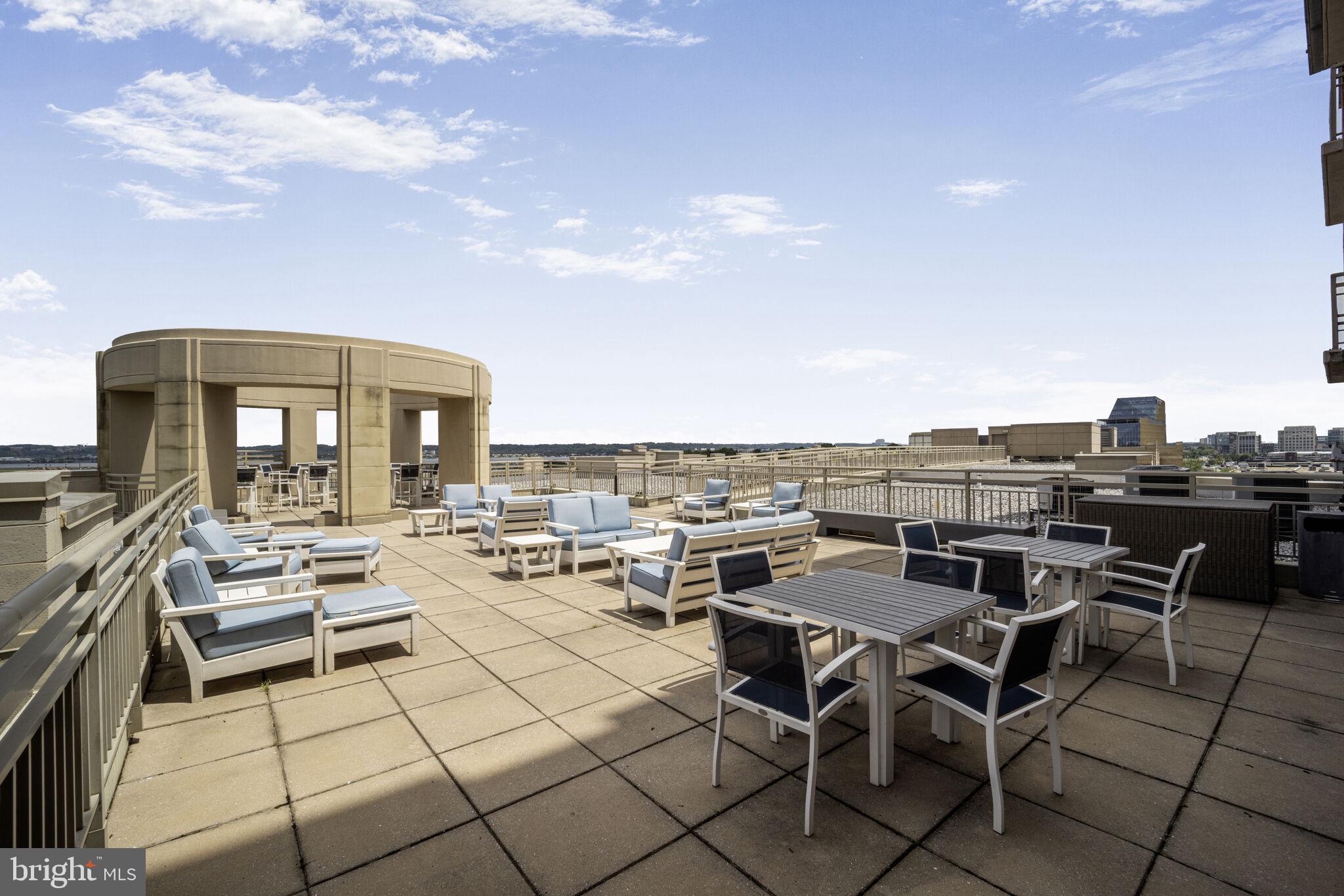 3600 S GLEBE ROAD 613W