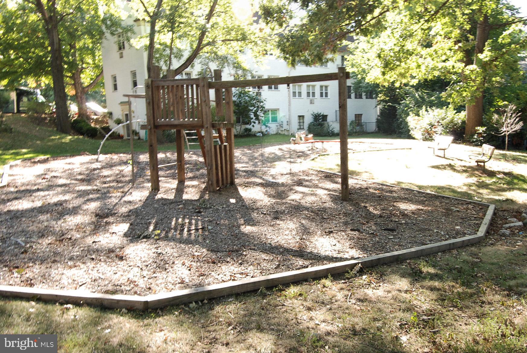 3363 Martha Custis Dr