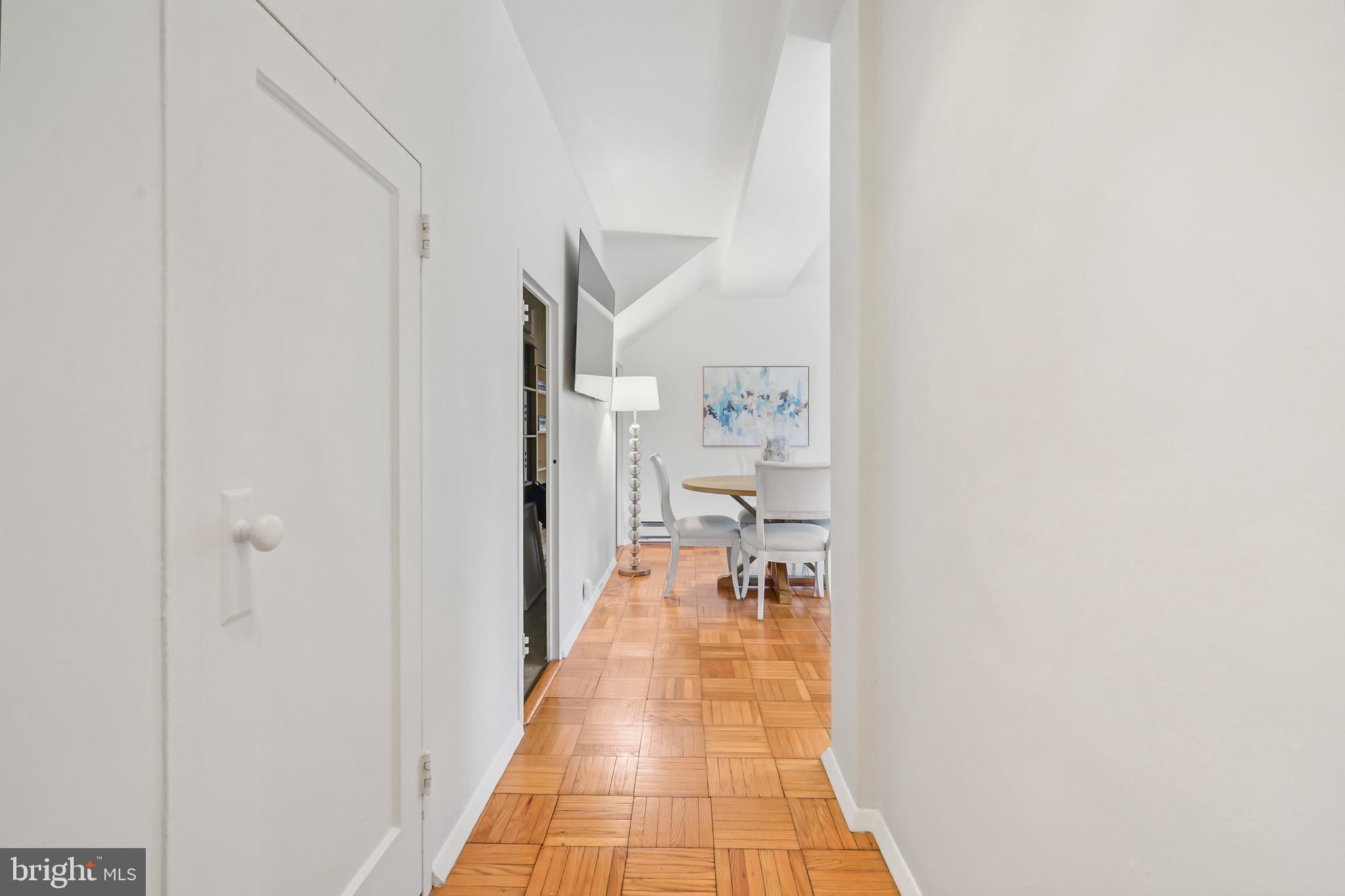 3363 Martha Custis Dr