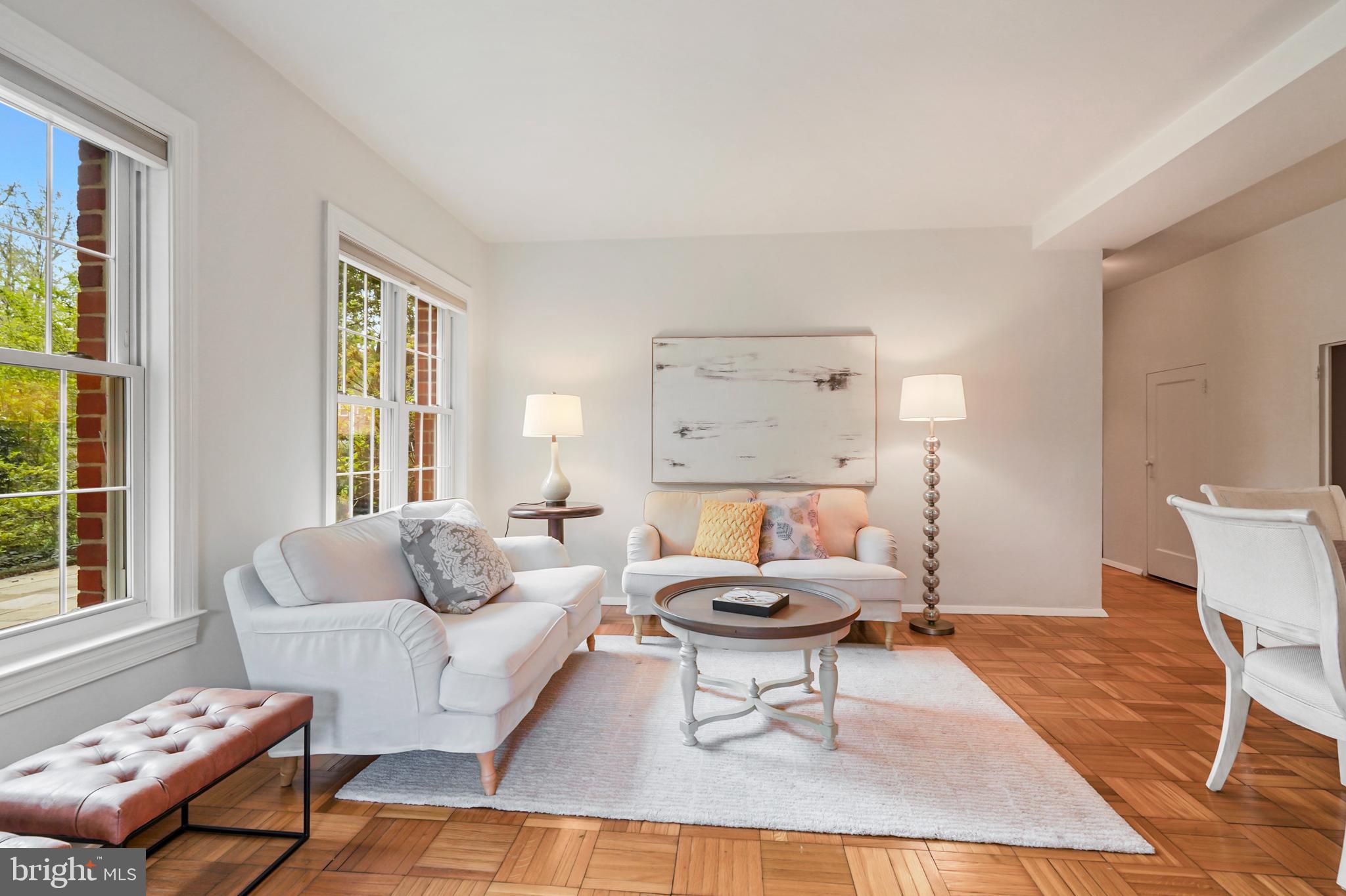 3363 Martha Custis Dr