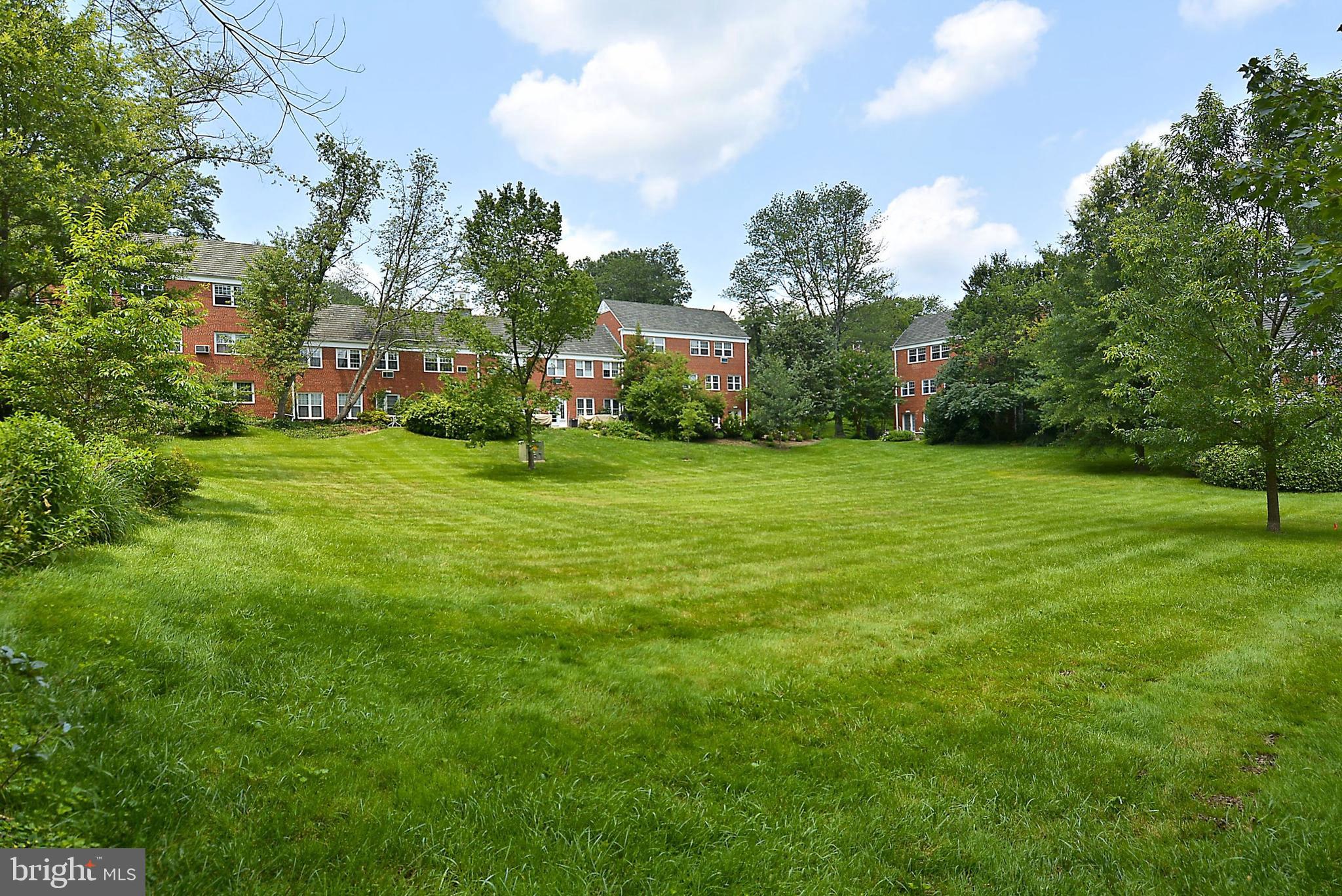 3363 Martha Custis Dr