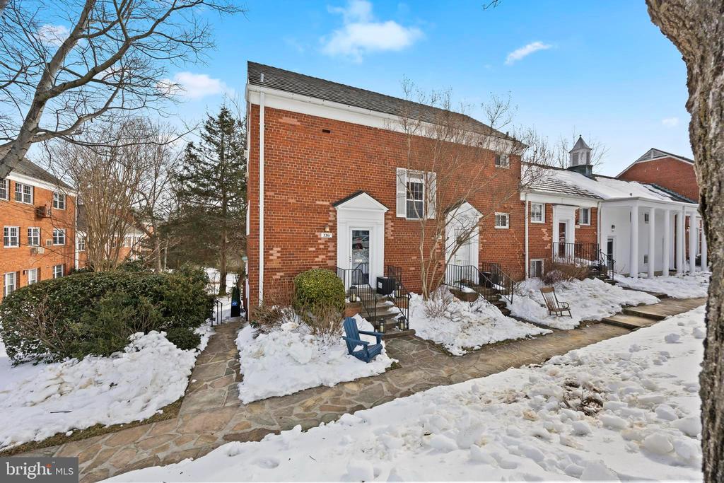 3363 MARTHA CUSTIS DRIVE