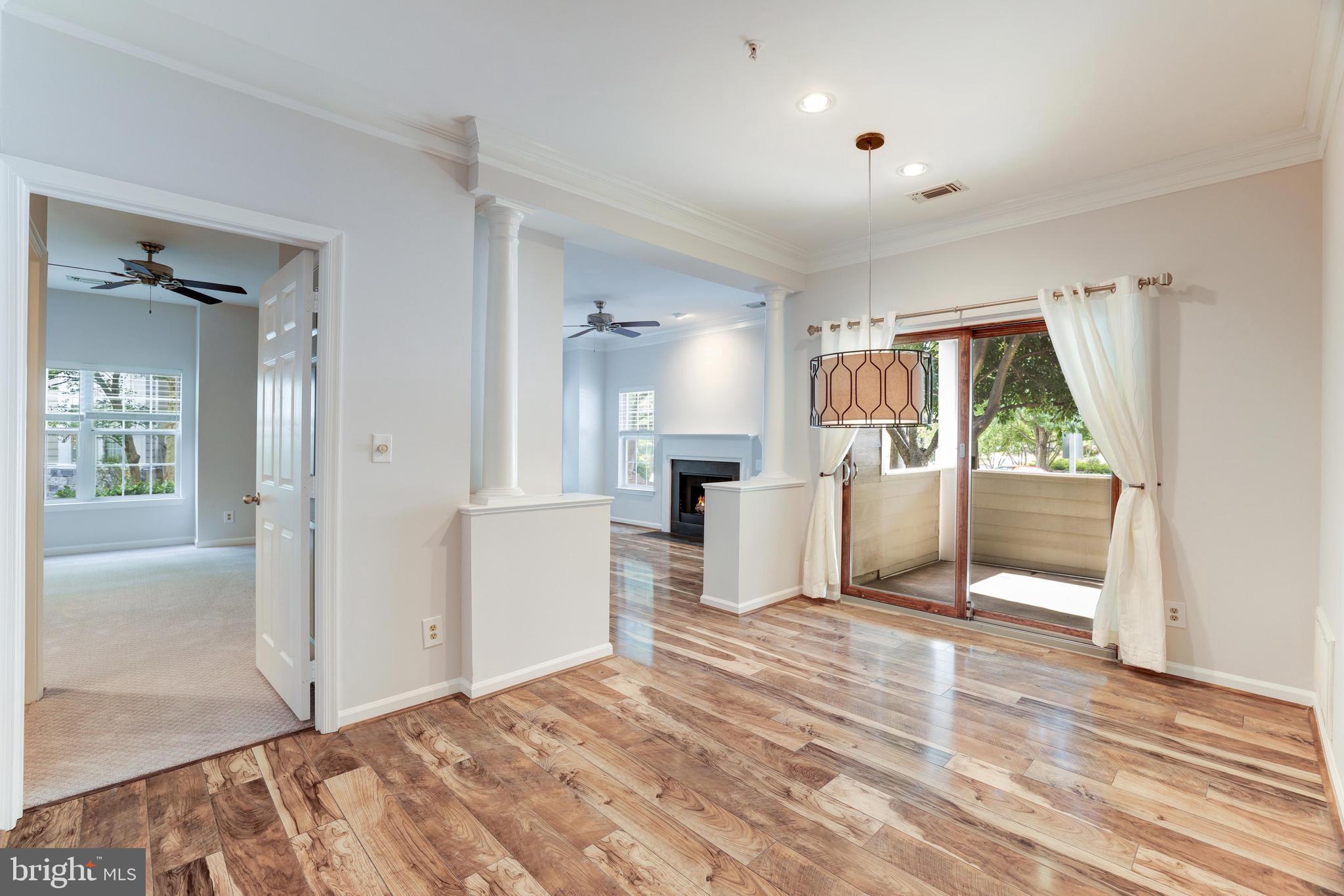 1720 Lake Shore Crest Dr #16