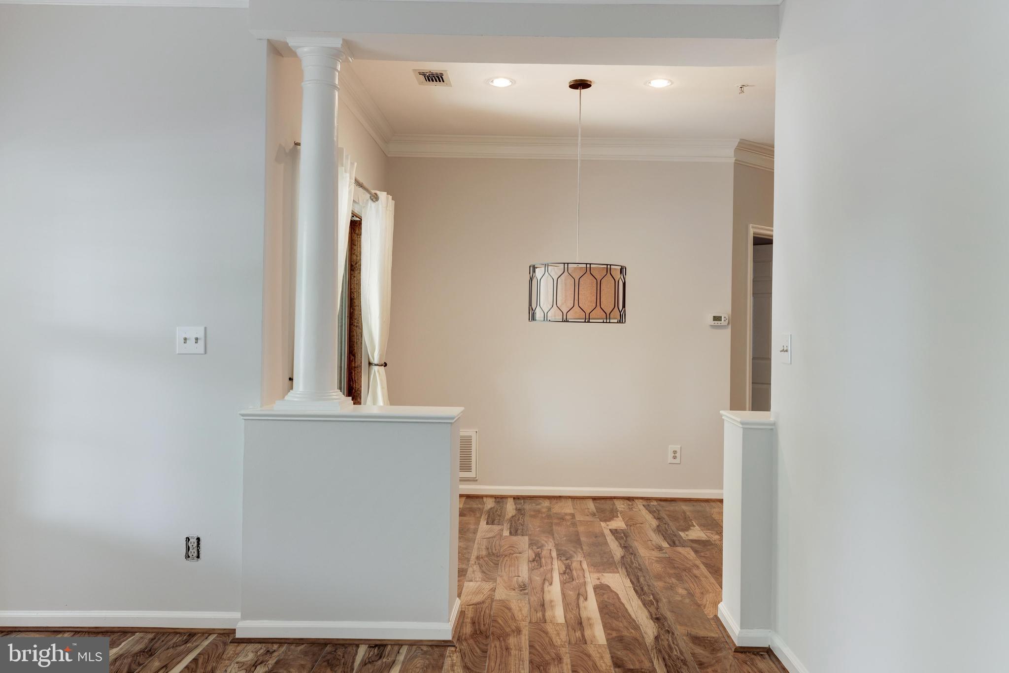 1720 Lake Shore Crest Dr #16