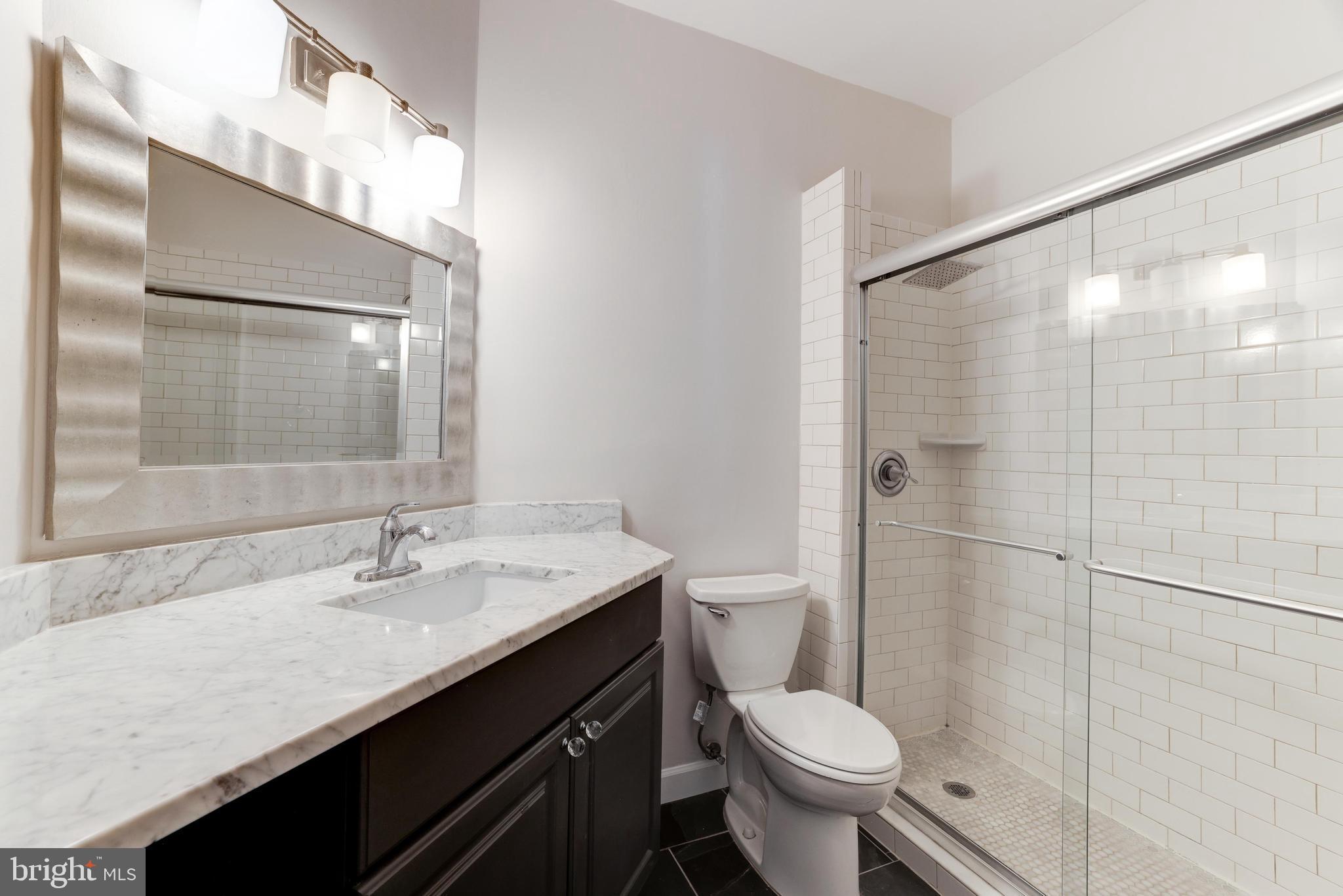 1720 Lake Shore Crest Dr #16