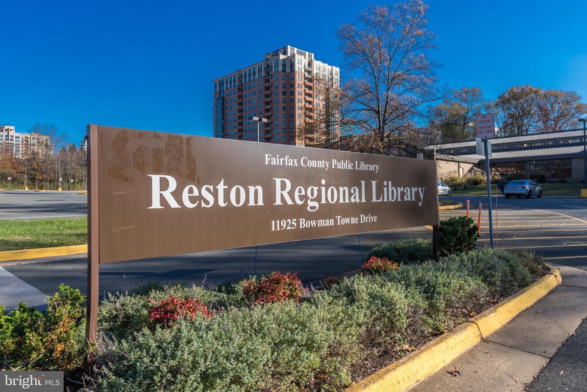 1720 Lake Shore Crest Dr #16