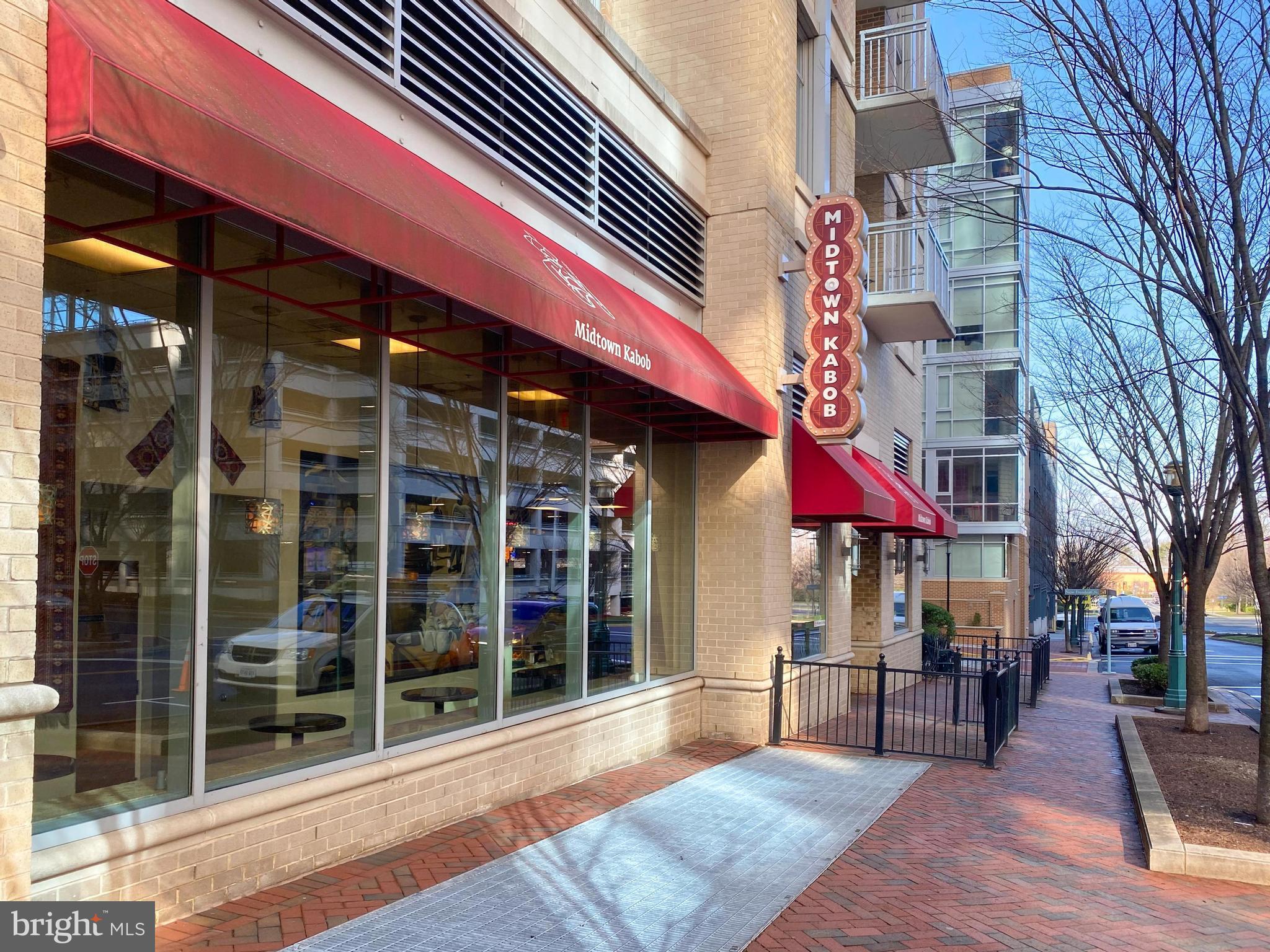 1720 Lake Shore Crest Dr #16