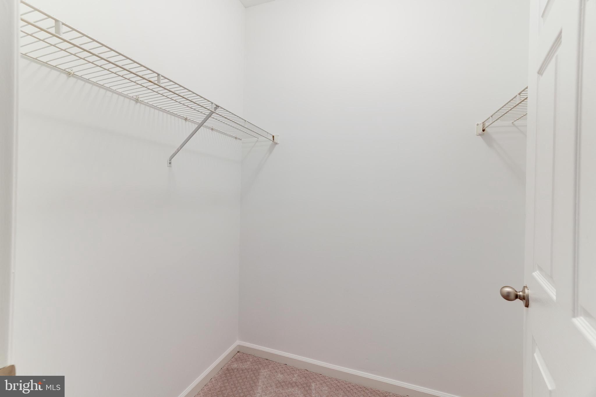 1720 Lake Shore Crest Dr #16