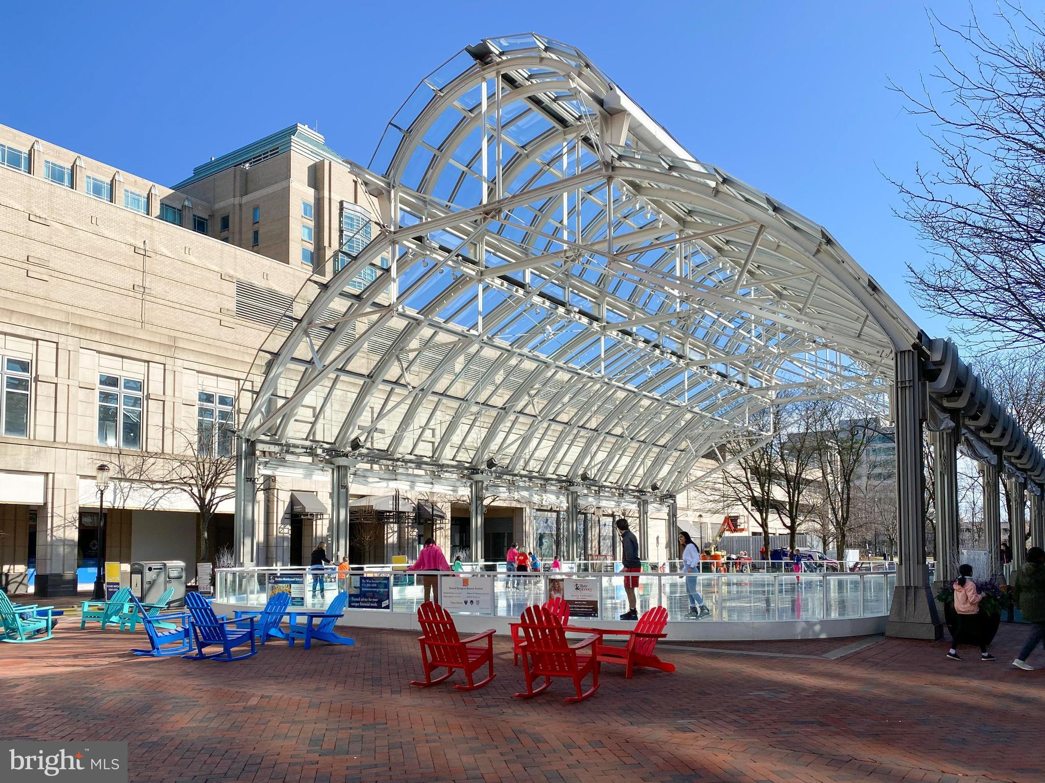 1720 Lake Shore Crest Dr #16