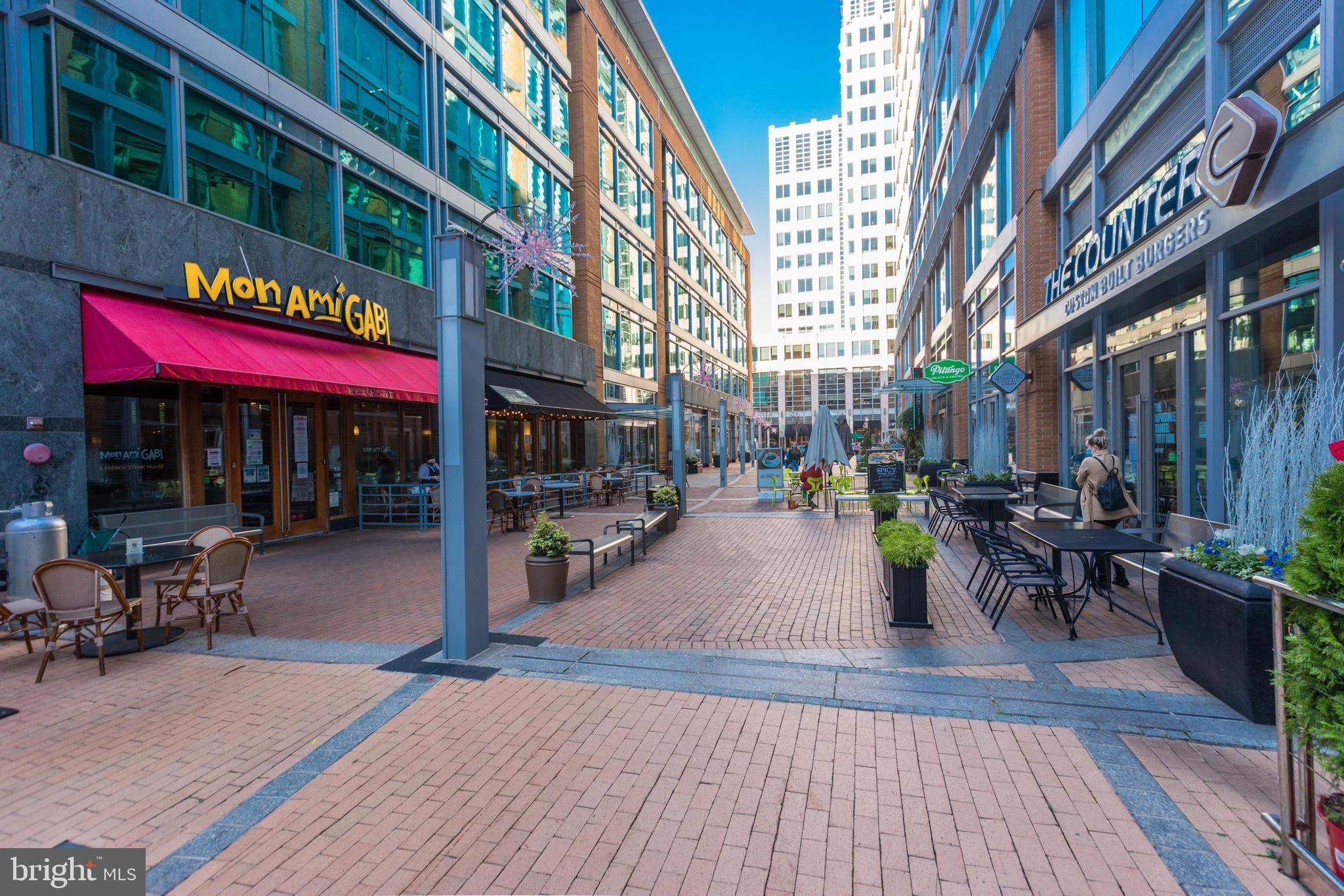 1720 Lake Shore Crest Dr #16