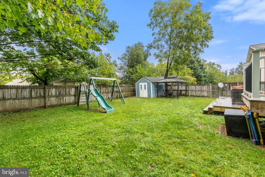 6736 Gouthier Rd