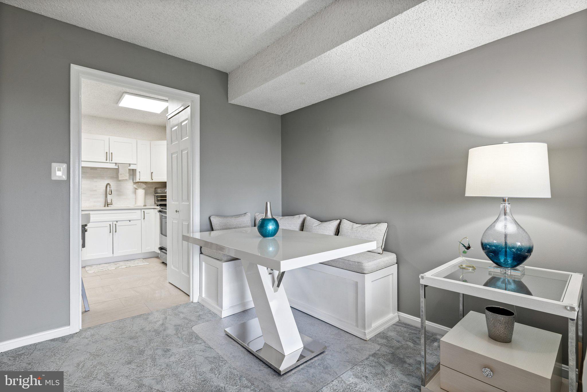 3800 Powell Ln #1125