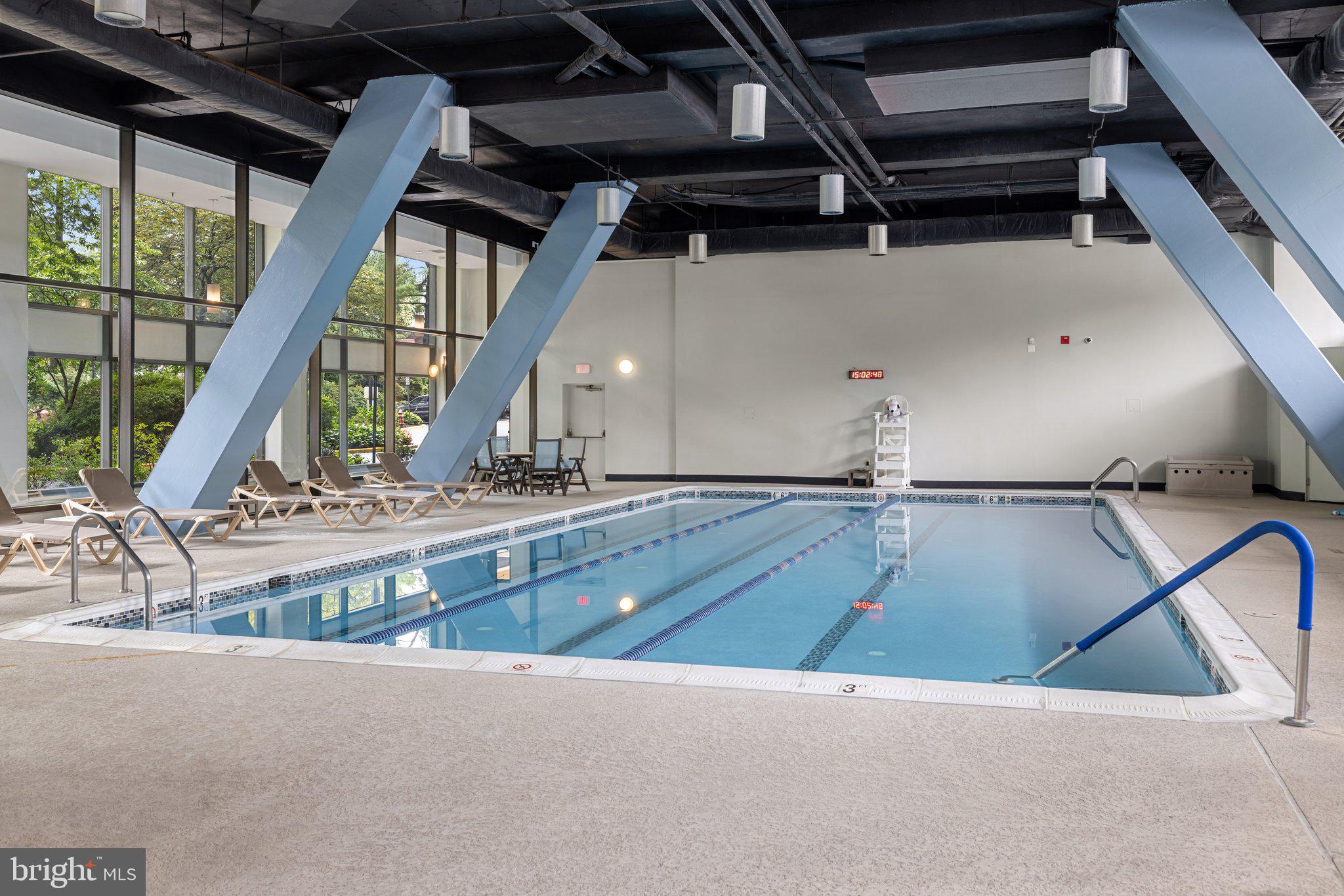 3800 Powell Ln #1125