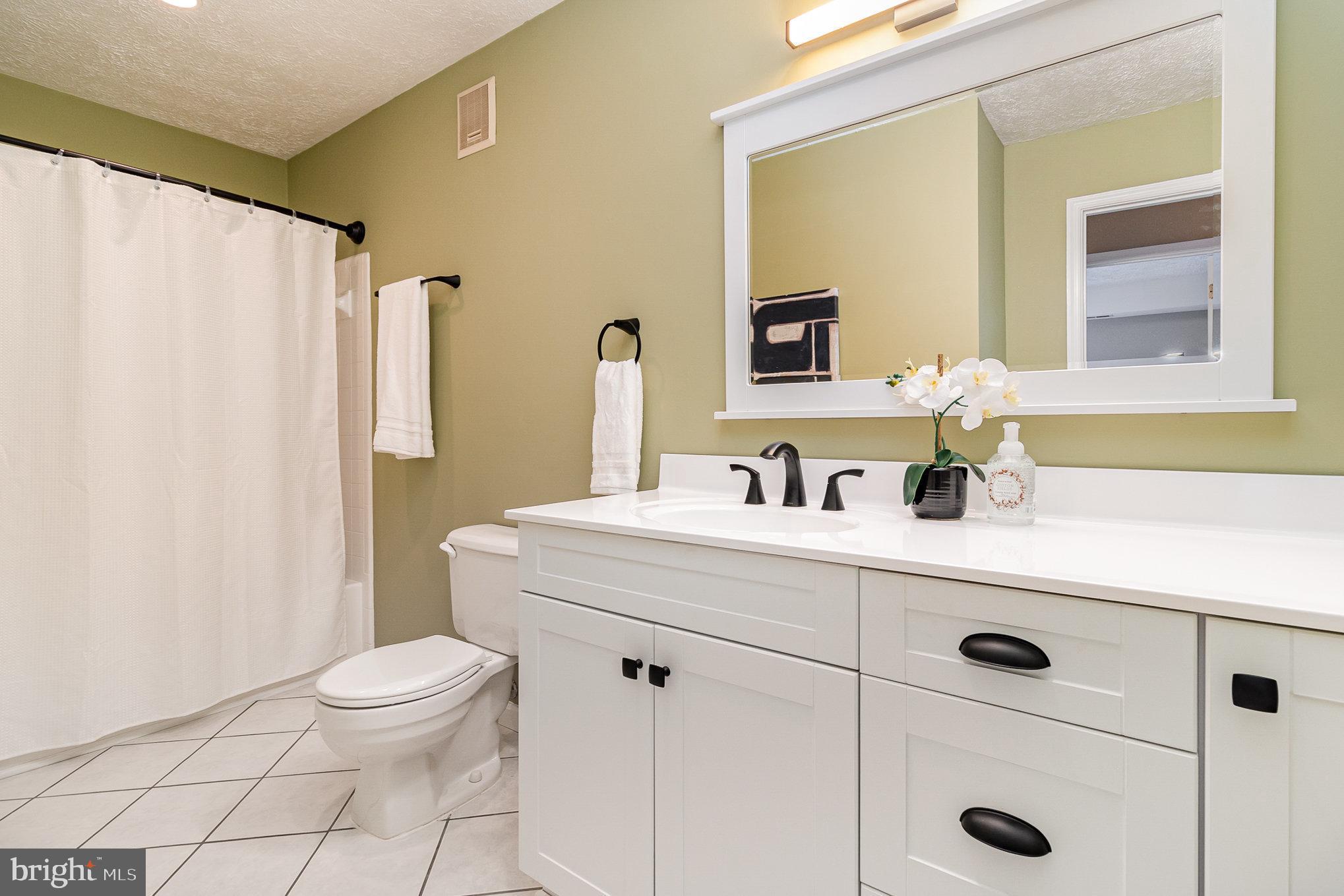 7702 Willow Point Dr #7702