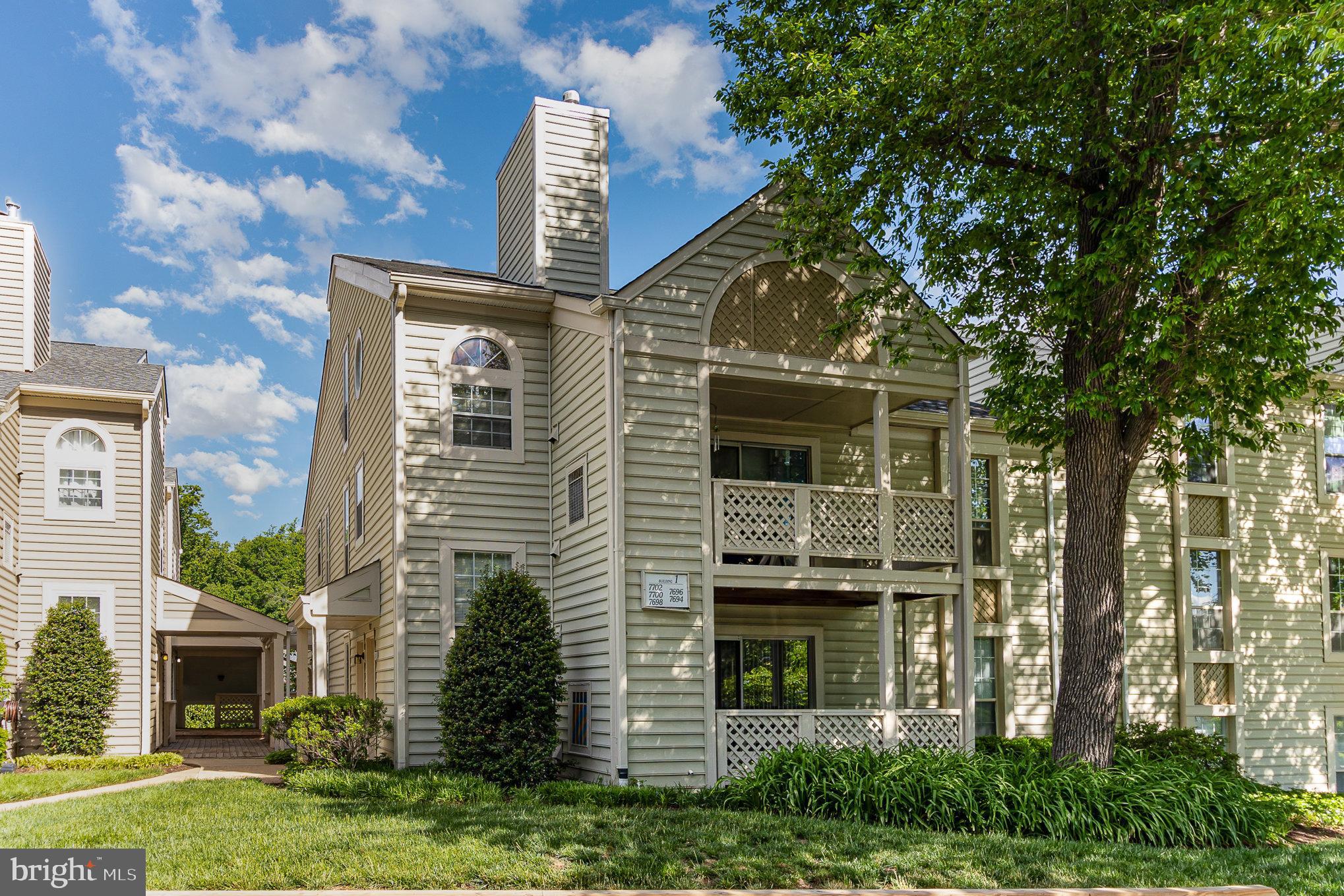 7702 Willow Point Dr #7702