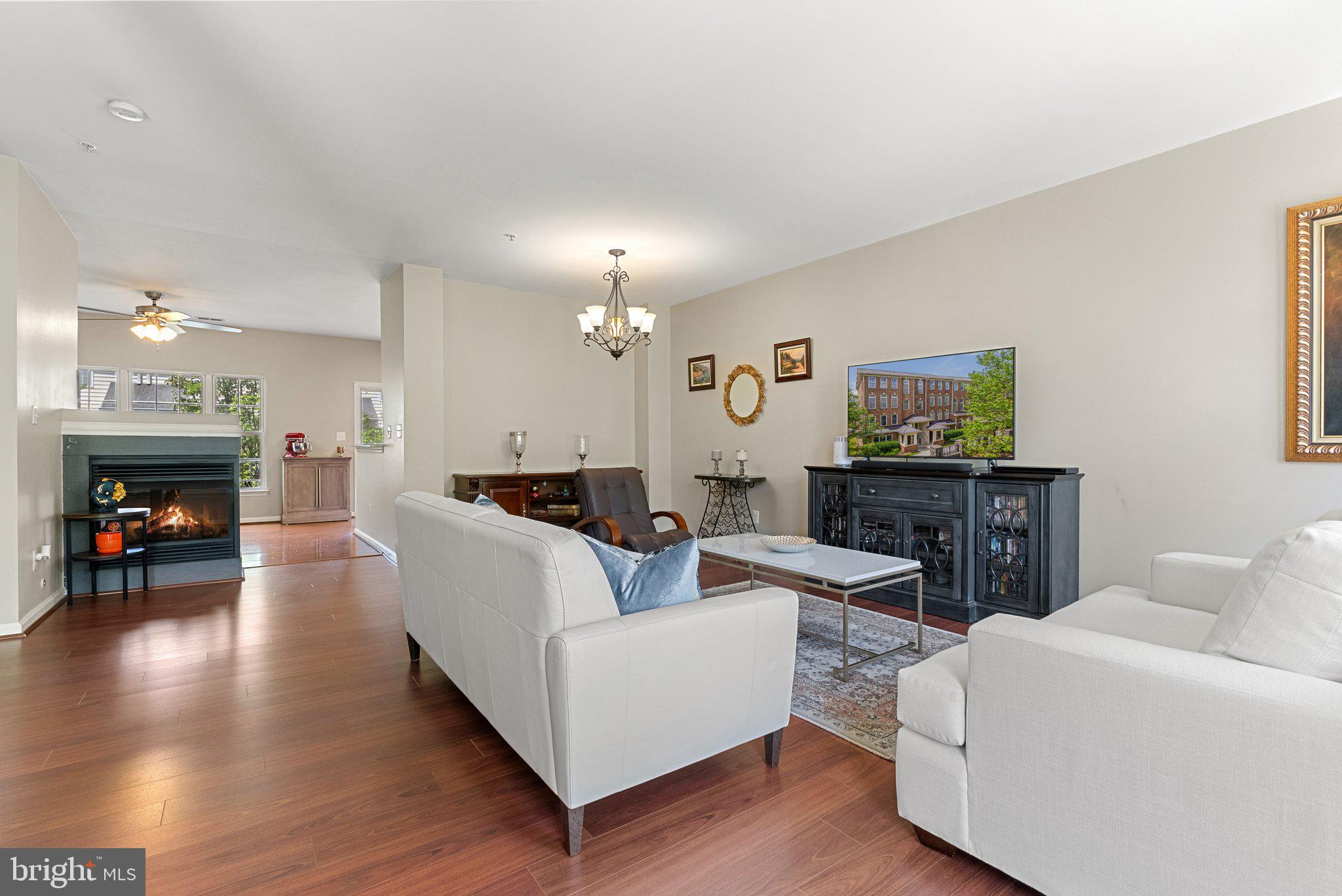 4463-B Beacon Grove Cir #702b