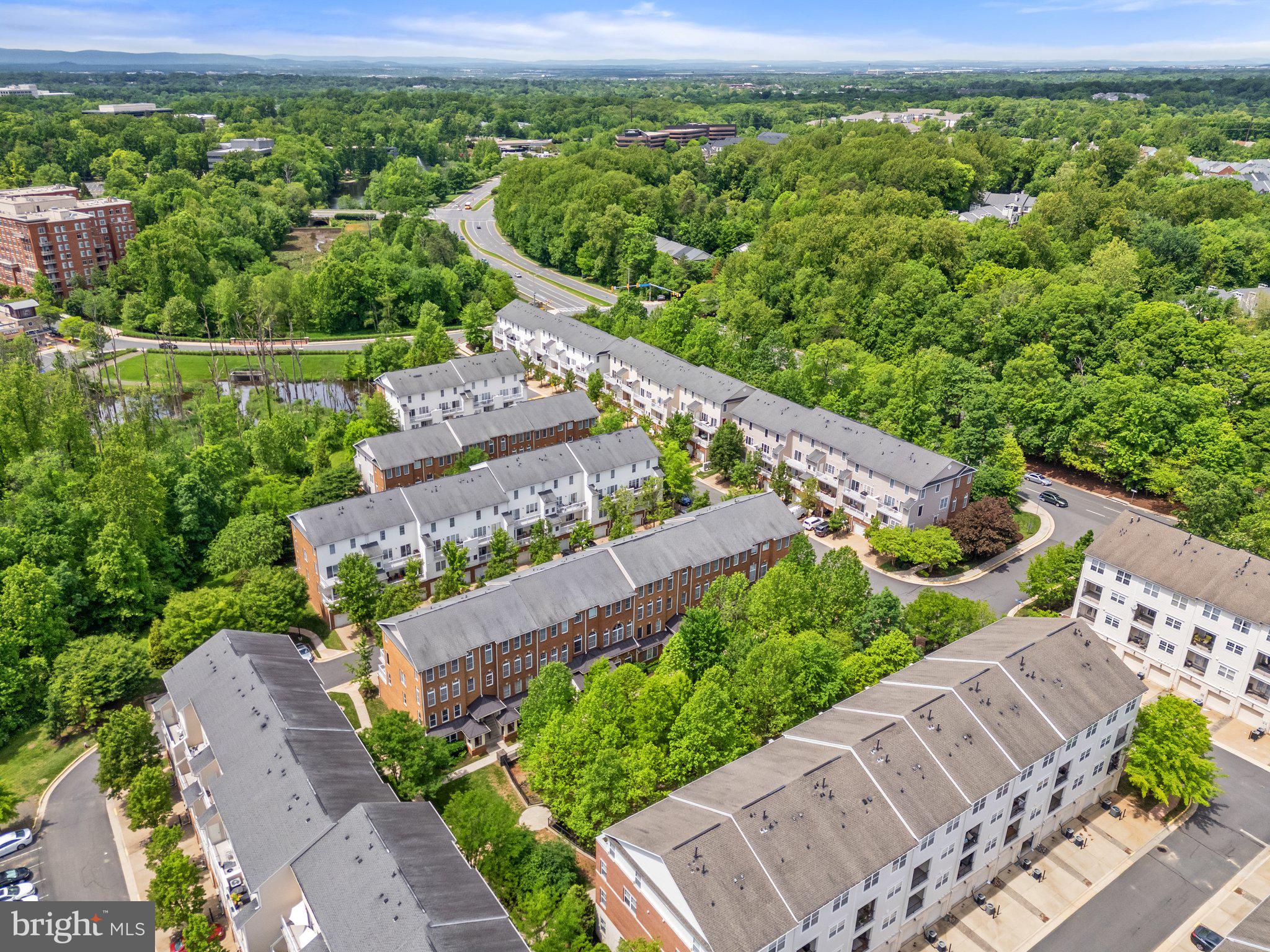 4463-B Beacon Grove Cir #702b