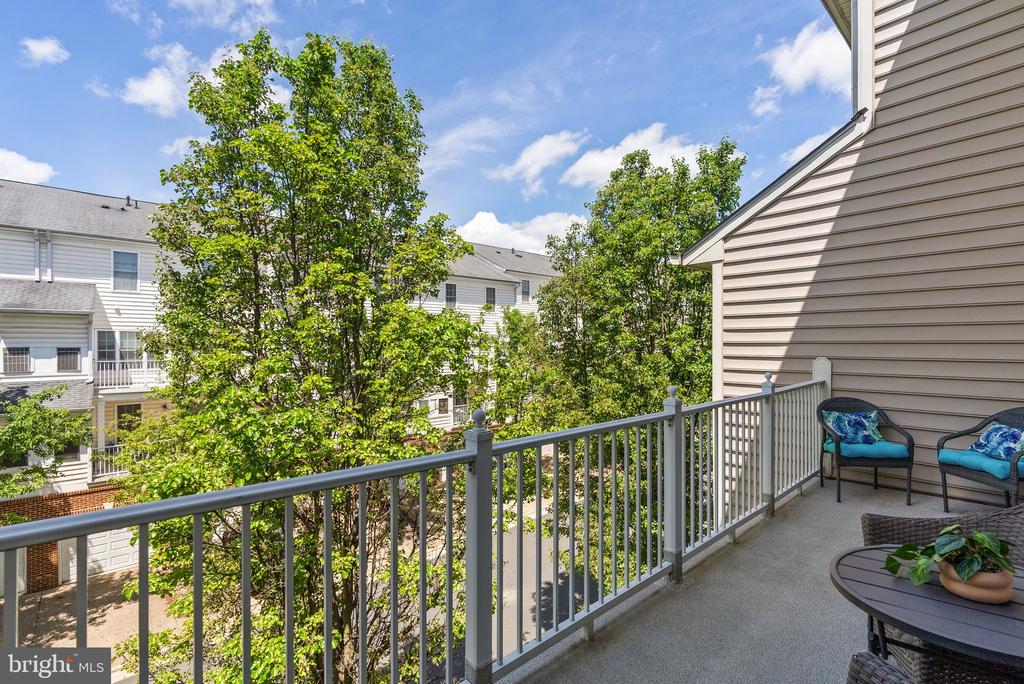 4463-B Beacon Grove Cir #702b