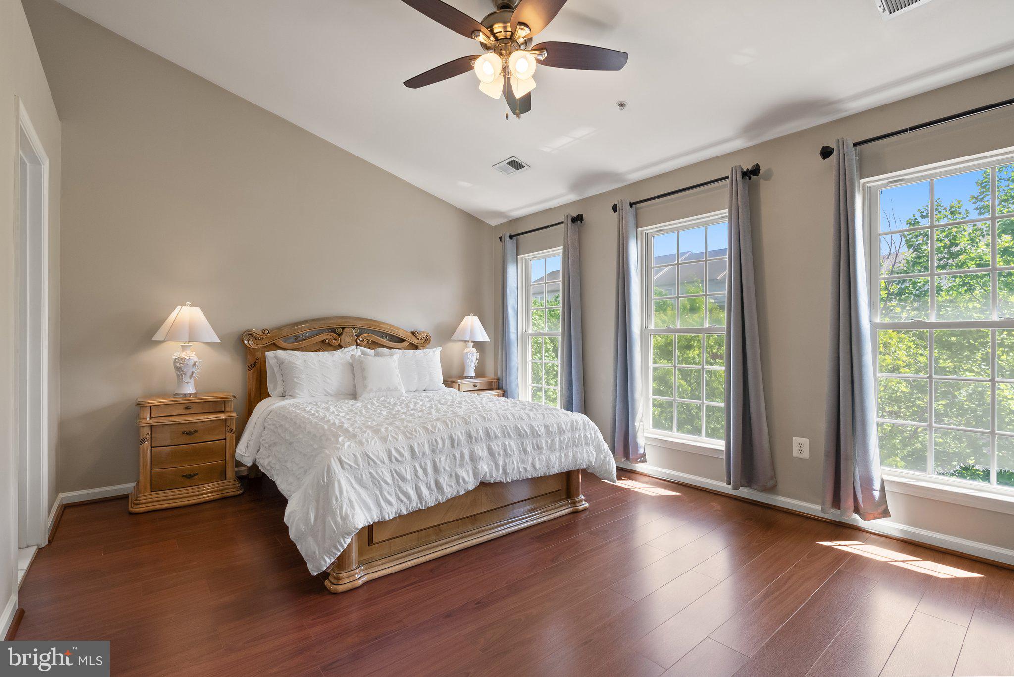 4463-B Beacon Grove Cir #702b