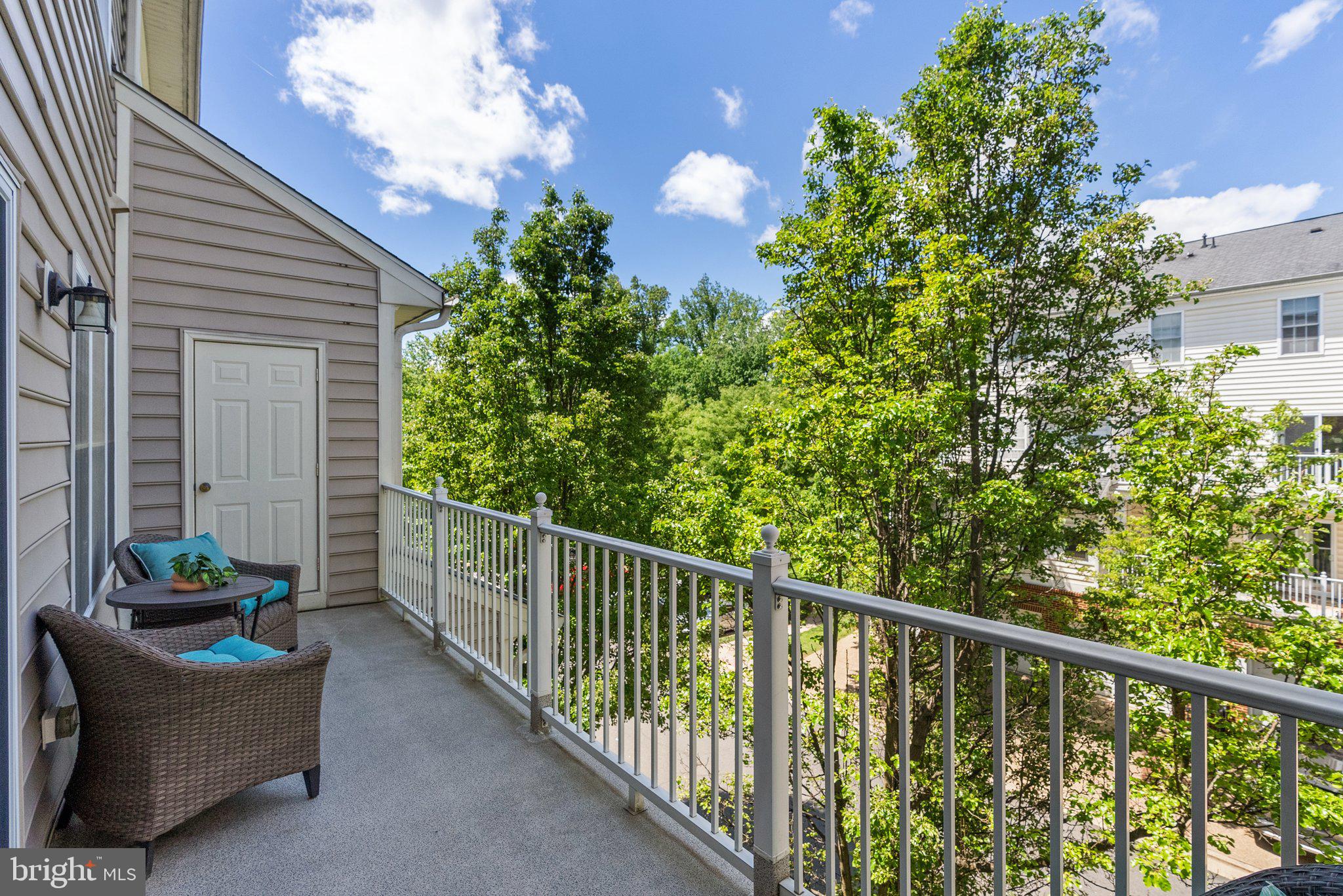 4463-B Beacon Grove Cir #702b