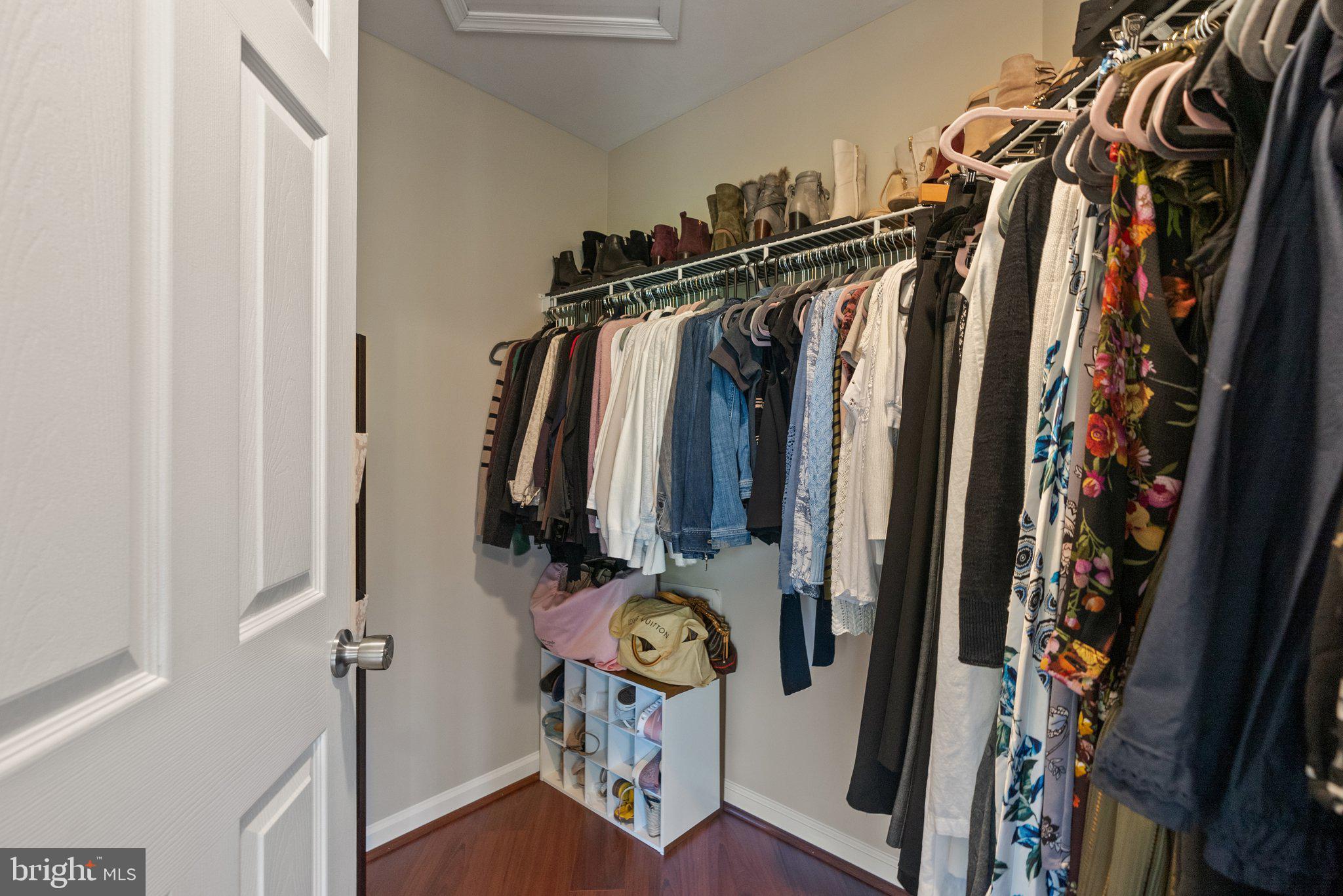 4463-B Beacon Grove Cir #702b