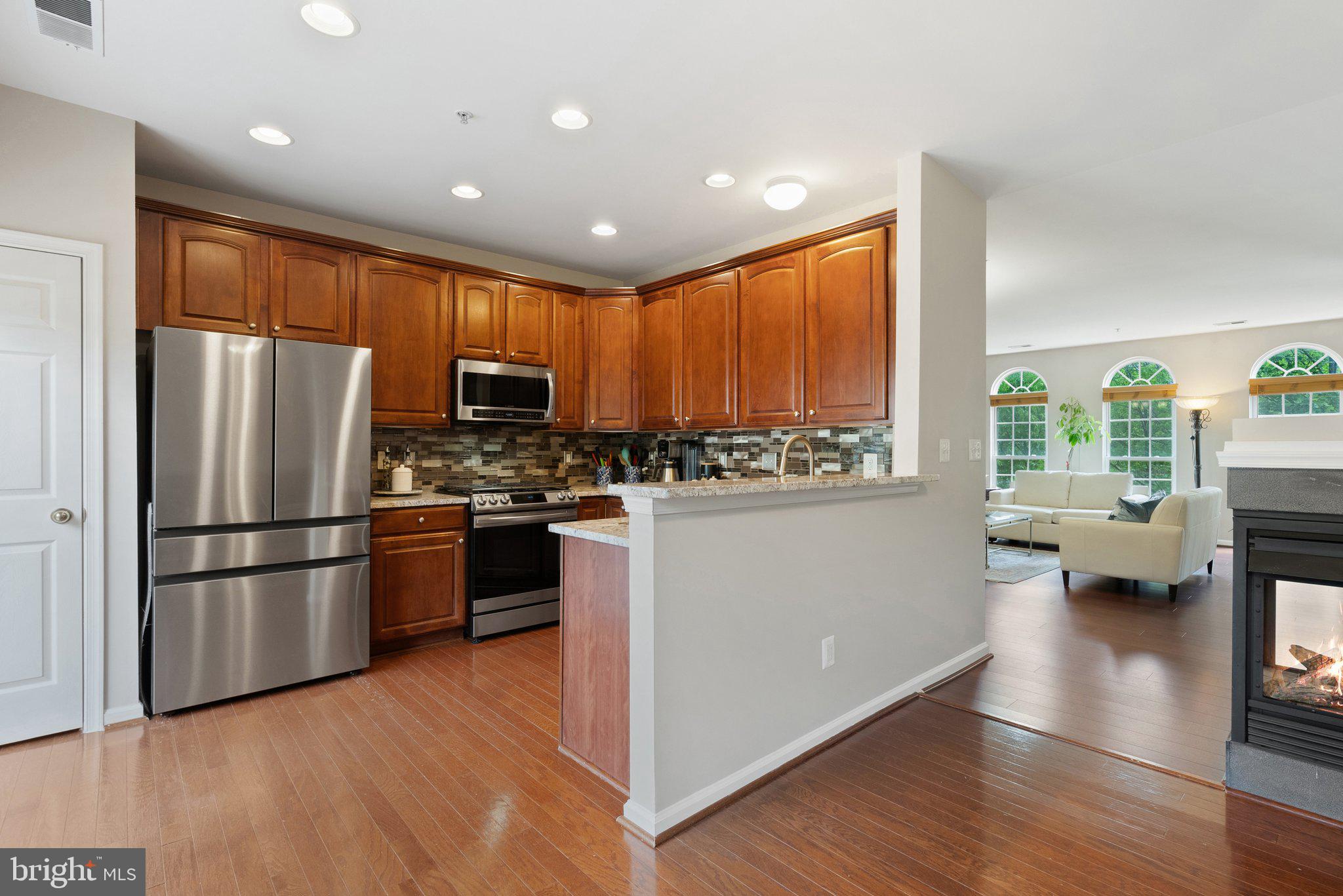 4463-B Beacon Grove Cir #702b